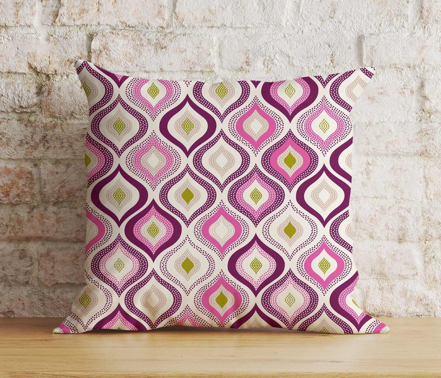 Onay 6 / 12 x 12 inch (30 x 30 cm) Double Side Abstract Boho Fuchsia Modern Cushion Covers