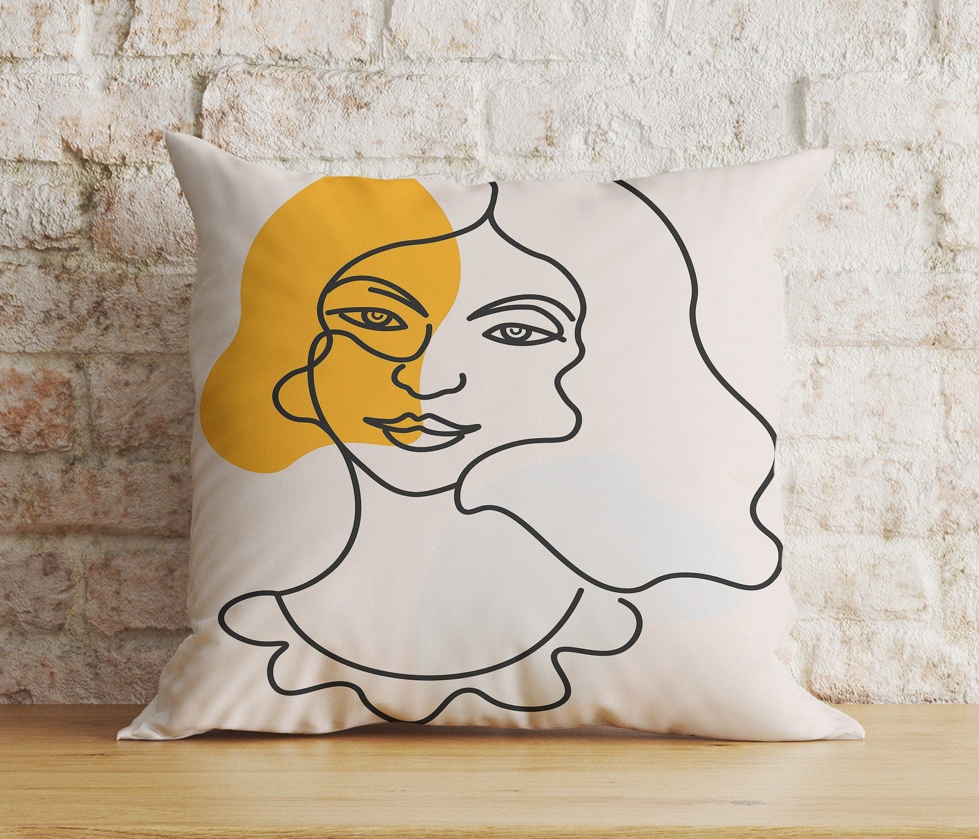 Onay Home Textile 4 / 12 x 12 inch (30 x 30 cm) Double Side Abstract Face Art Pillow Cover Minimalistic Cushion Cover
