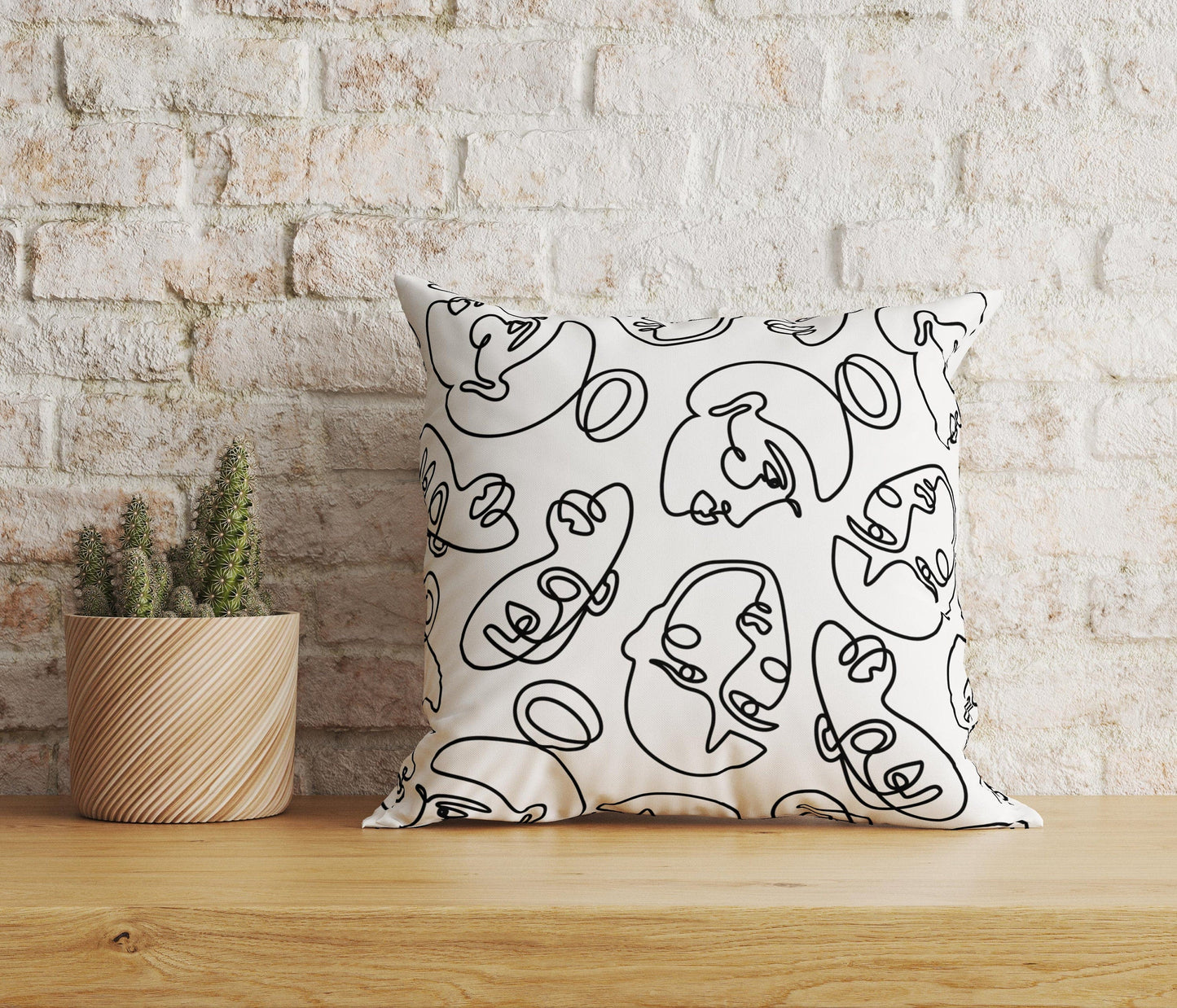 Onay Home Textile 3 / 12 x 12 inch (30 x 30 cm) Double Side Abstract Woman Face Stripe Line Cushion Cover