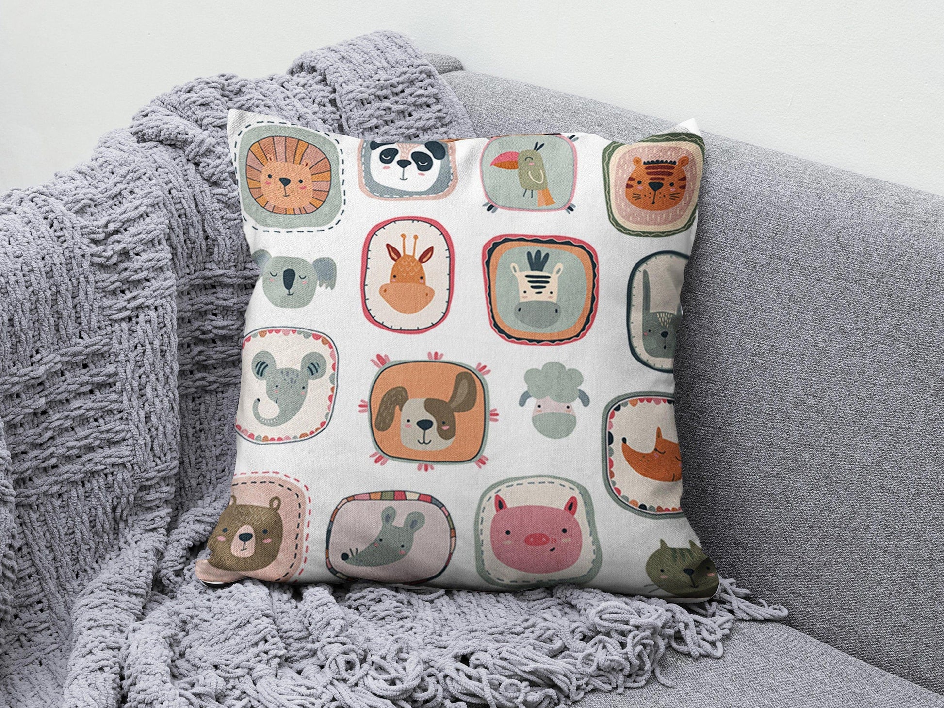 Onay 4 / 12 x 12 inch (30 x 30 cm) Double Side Animal Pattern Kids Cushion Cover Children's Room Decor Cushion Case
