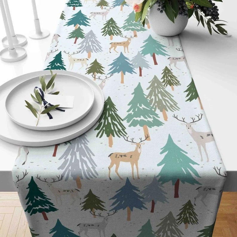 Onay 4 / 12 x 46 inch (30 x 120 cm) Bears and Deers Blue Green Christmas Table Runner