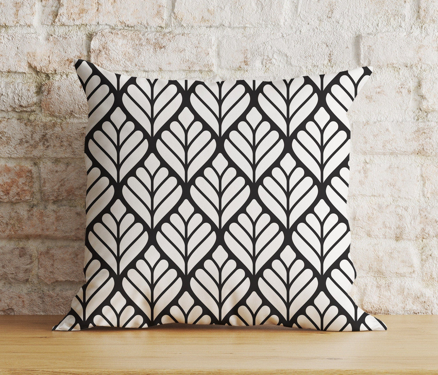 Onay 3 / 12 x 12 inch (30 x 30 cm) Double Side Black & White Cushion Cover Geometric Leaf Pillow Cover Modern Living Room