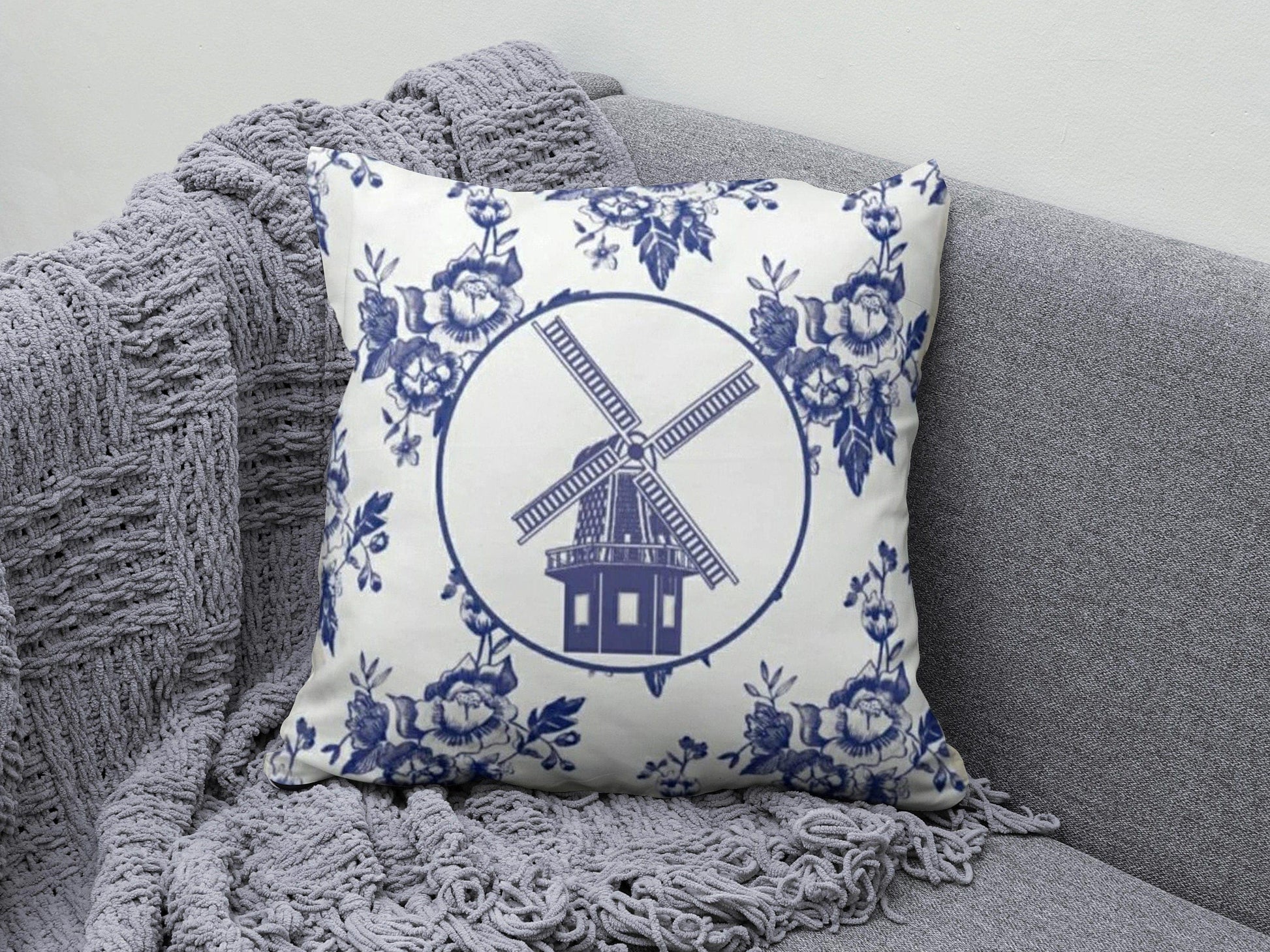 Onay 3 / 12 x 12 inch (30 x 30 cm) Double Side Blue and White Porcelain Cushion Covers Traditional French Toile de Jouy Motif Design