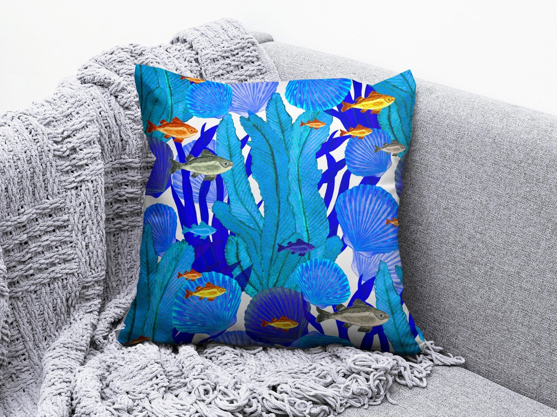 Onay 5 / 12 x 12 inch (30 x 30 cm) Blue Sea and Turtle Ocean Life Decorative Cushion Cover