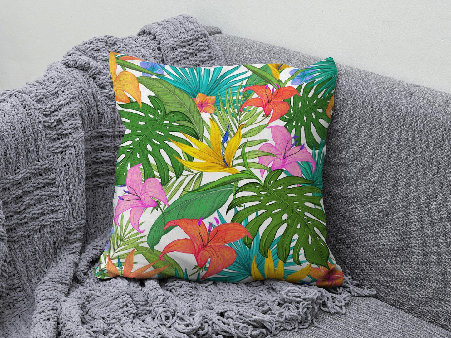 Onay 5 / 12 x 12 inch (30 x 30 cm) Double Side Botanical Cushion Cover Lion Parrot and Elephant Pillow Cover