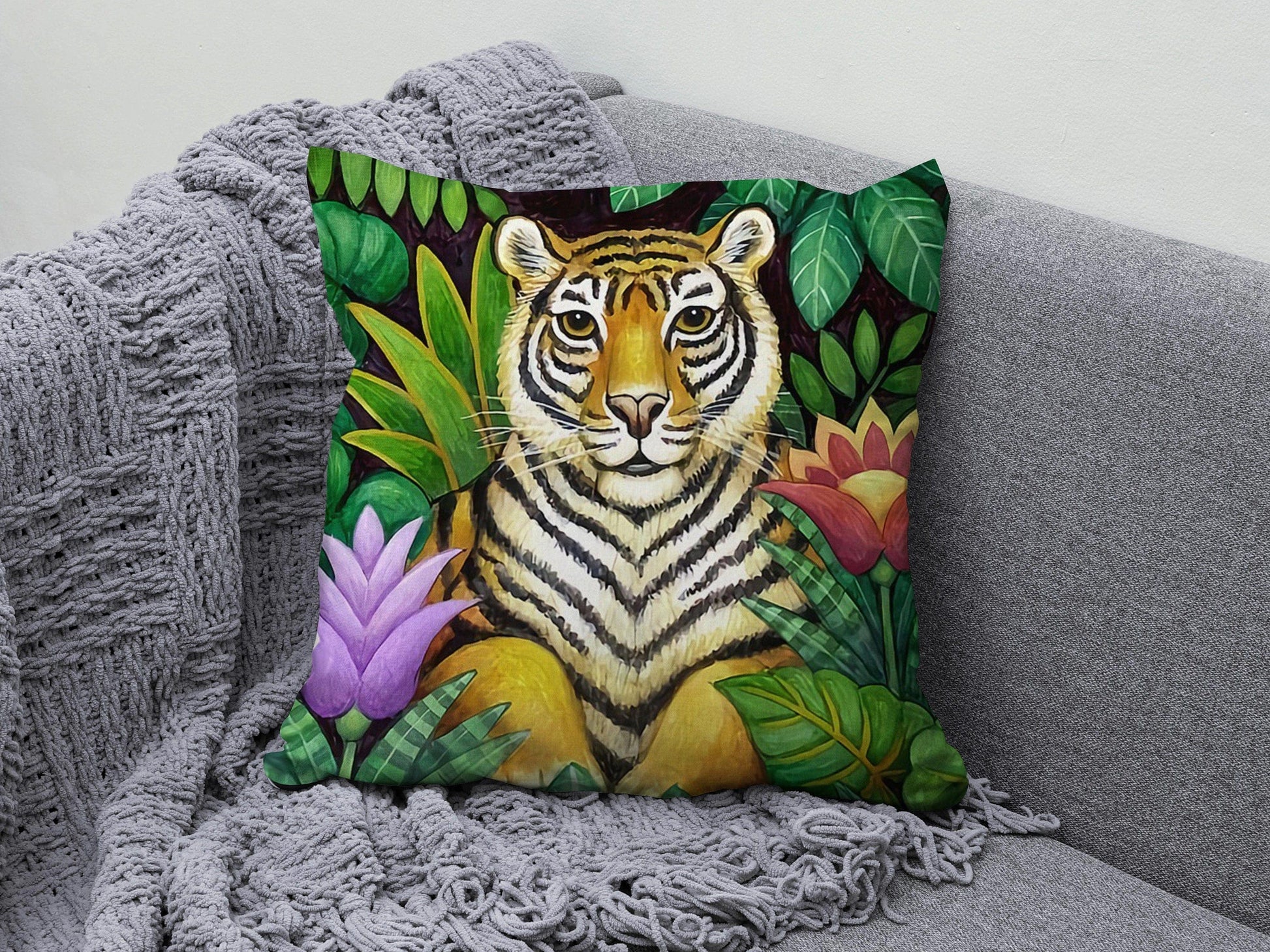 Onay 3 / 12 x 12 inch (30 x 30 cm) Double Side Botanical Cushion Cover Lion Parrot and Elephant Pillow Cover