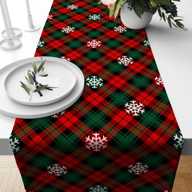 Onay 3 / 12 x 46 inch (30 x 120 cm) Christmas Plaid Xmas Holiday Decors Table Runner