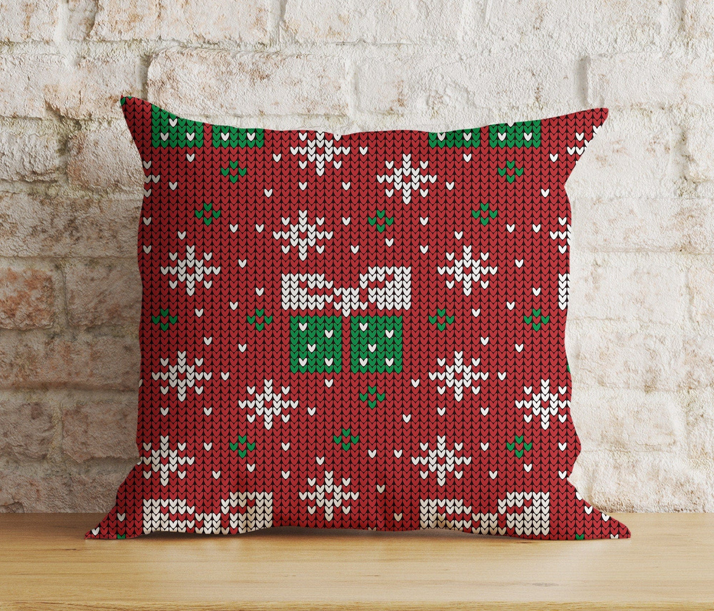 Onay 5 / 12 x 12 inch (30 x 30 cm) Double Side Christmas Snowflake Red and Green Bird Print Cushion Cover