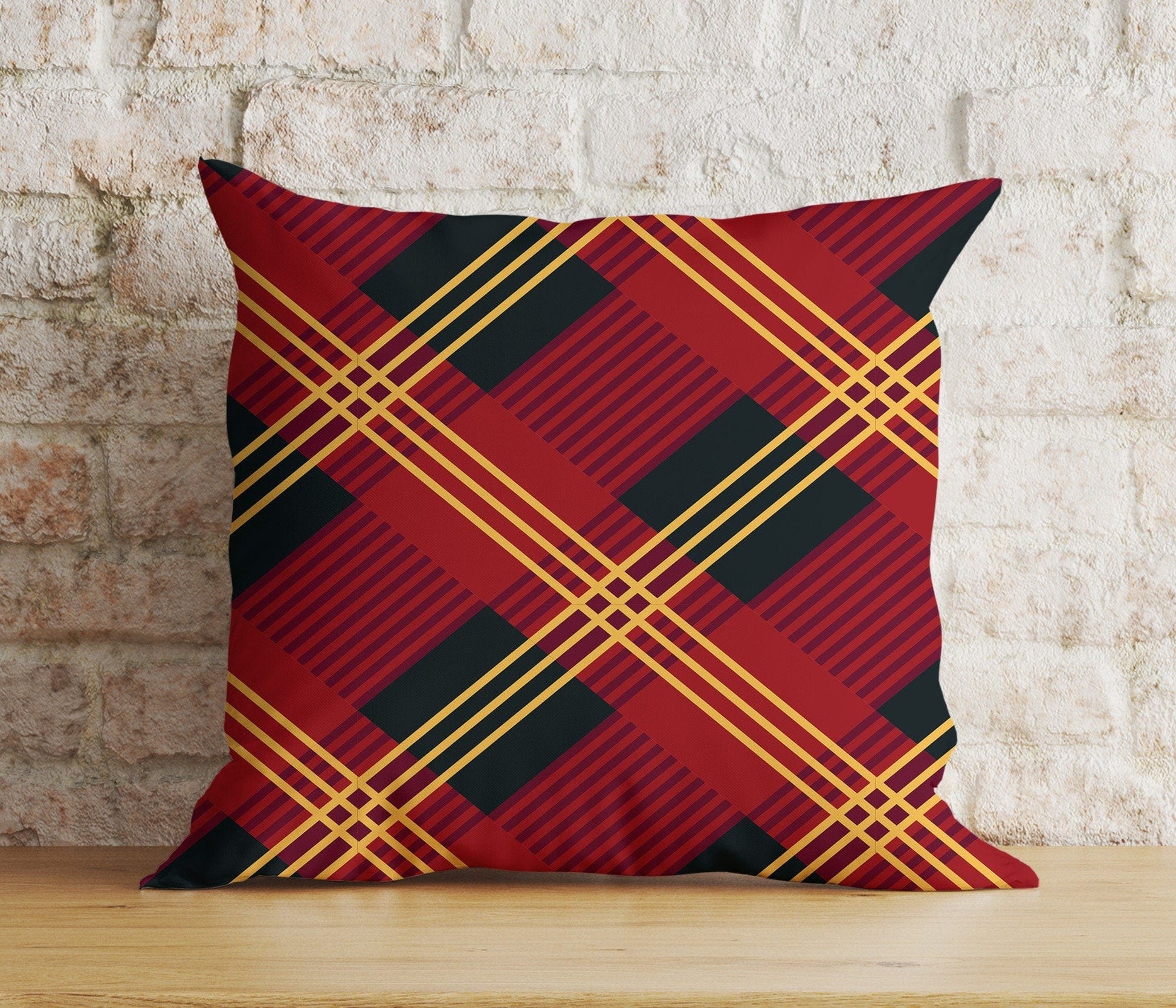 Onay 2 / 12 x 12 inch (30 x 30 cm) Double Side Classic Red and Yellow Plaid Pillow Covers Vibrant Tartan Cushion Covers