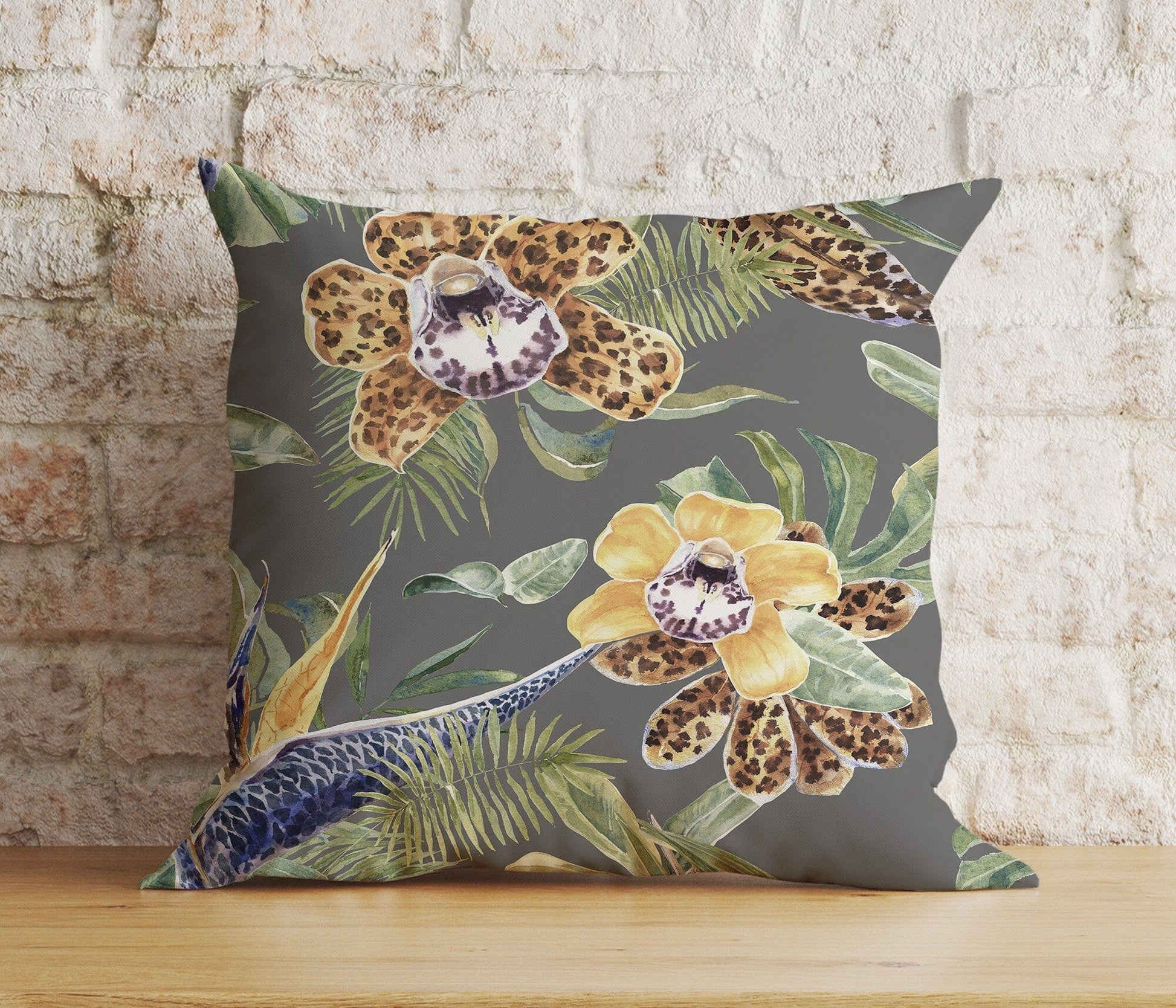 Onay Cushion Covers 9 / 12 x 12 inch (30 x 30 cm) Double Side Colorful Animal & Flowers Cushion Cover Tiger Leopard Throw Pillow Cover