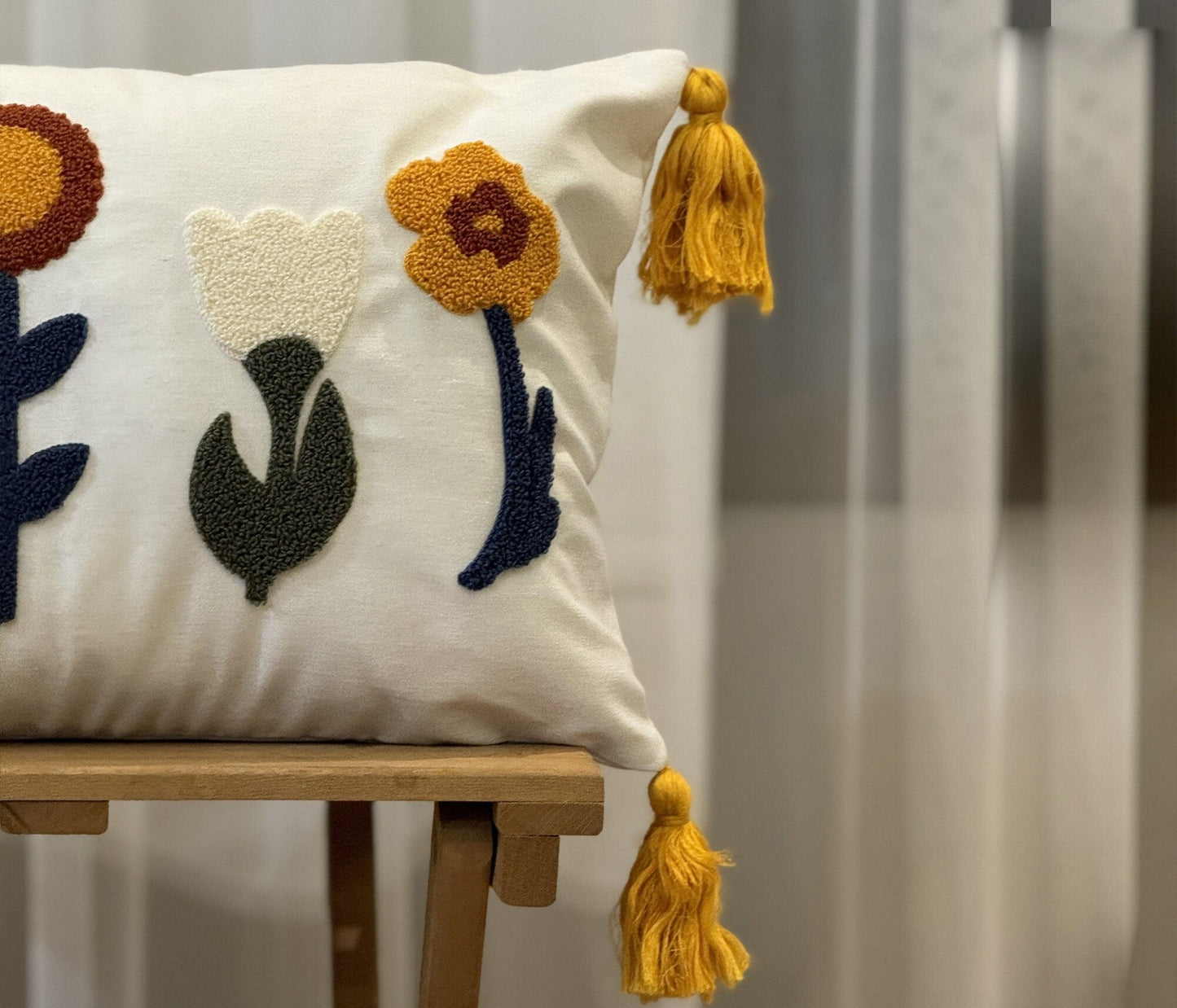 Onay Home Textile Punch Needle Cushion Cover Floral Punch Needle Pillow Cover Spring Embroidered Cushion
