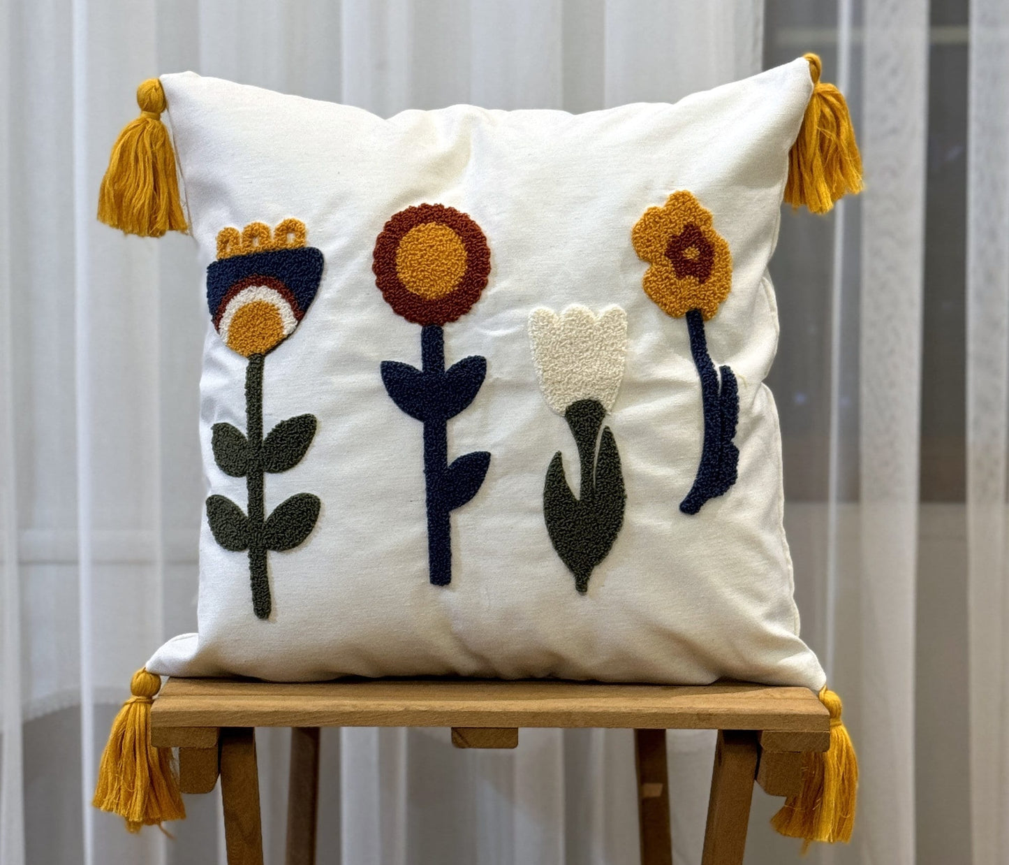 Onay Home Textile Punch Needle Cushion Cover Floral Punch Needle Pillow Cover Spring Embroidered Cushion