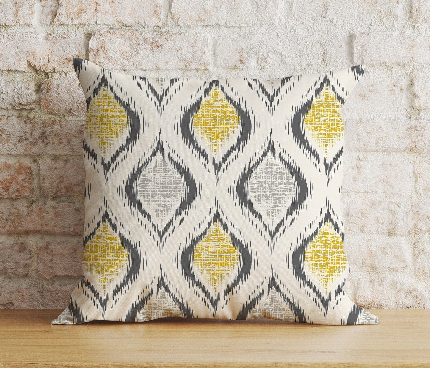 Onay 6 / 12 x 12 inch (30 x 30 cm) Double Side Geometric Diamond Colorful Pattern Home Cushion Cover