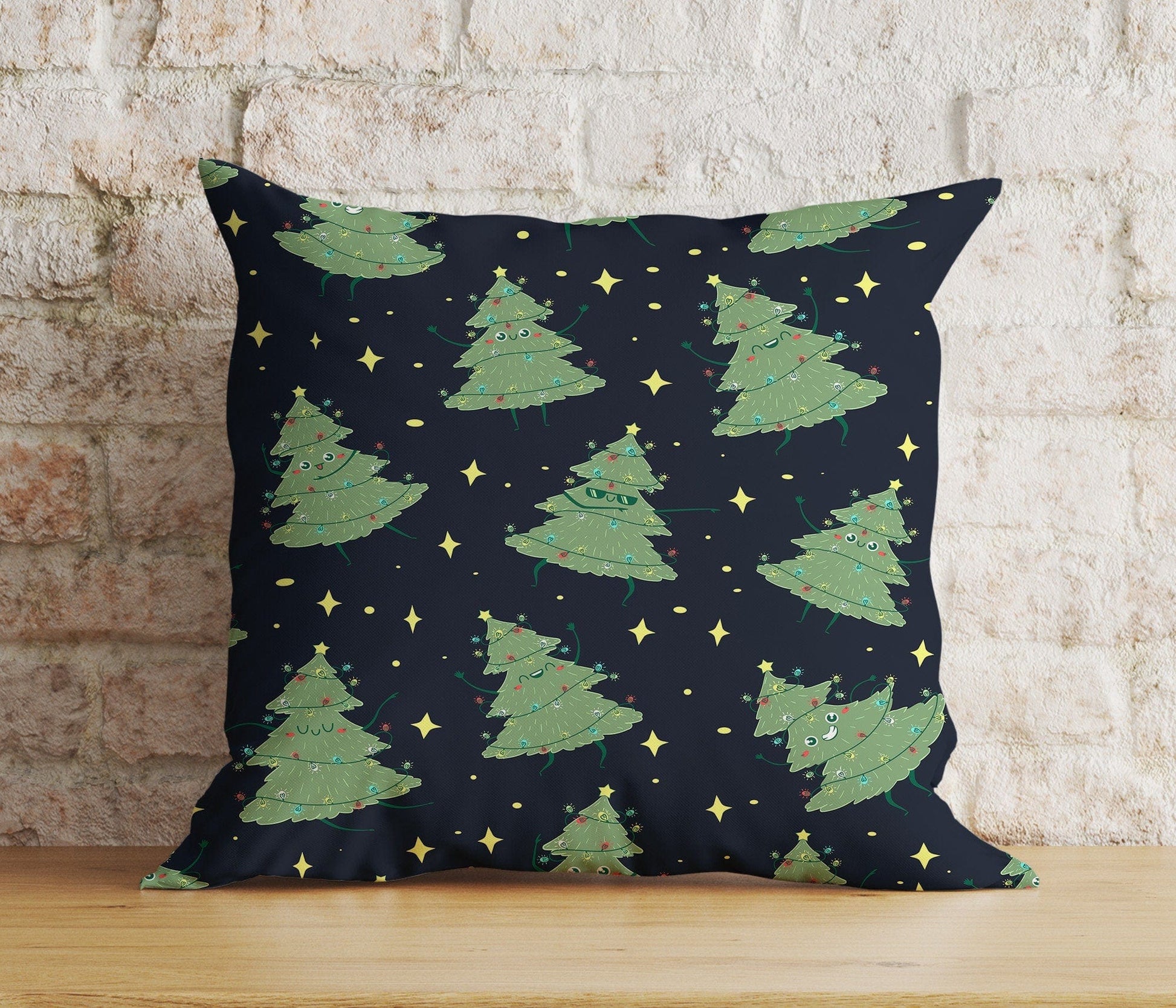 Onay 2 / 12 x 12 inch (30 x 30 cm) Double Side Green Christmas Tree Wonderland Winter Decor Cushion Covers