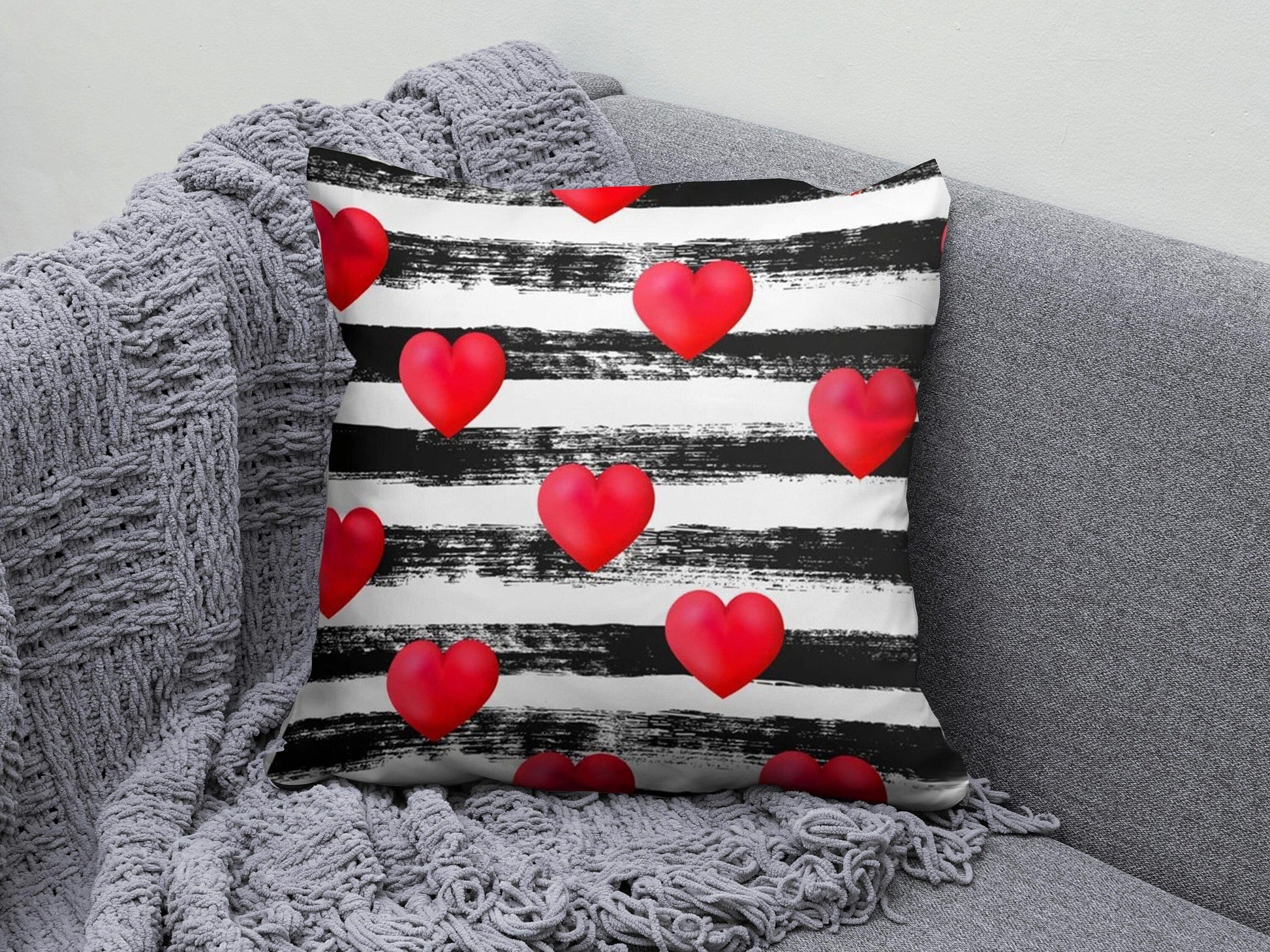 Onay 3 / 12 x 12 inch (30 x 30 cm) I Love You Heart Valentine's Day Cushion Covers