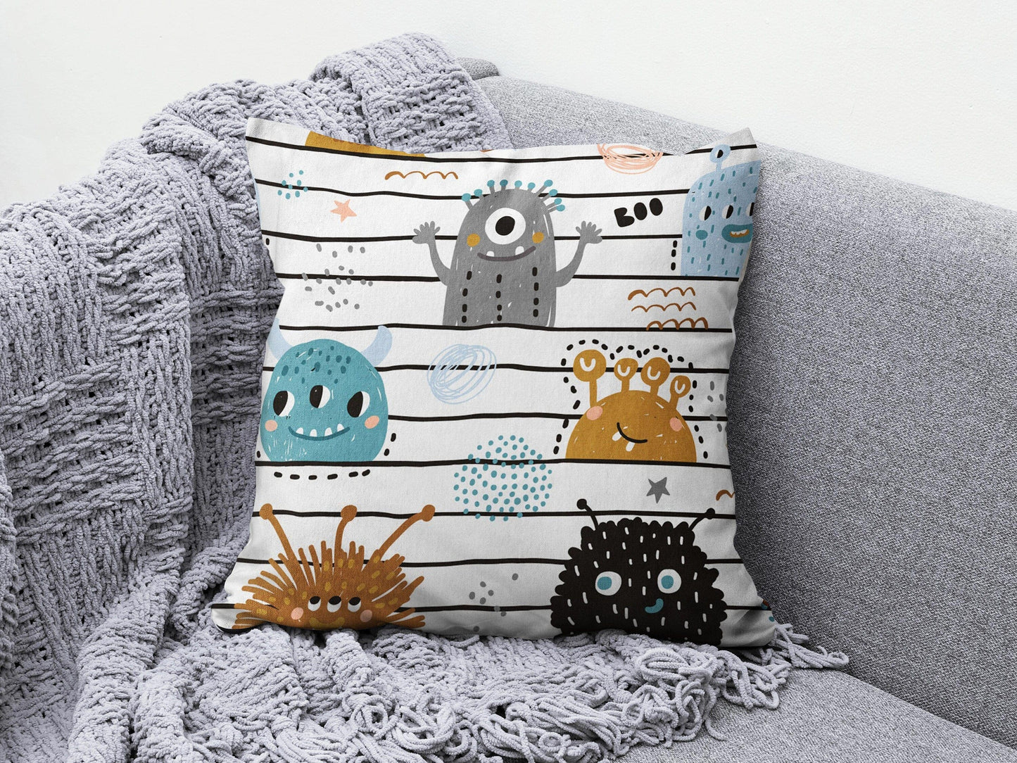 Onay 7 / 12 x 12 inch (30 x 30 cm) Kids Cartoon Print Decorative Kids Room Cushion Cover