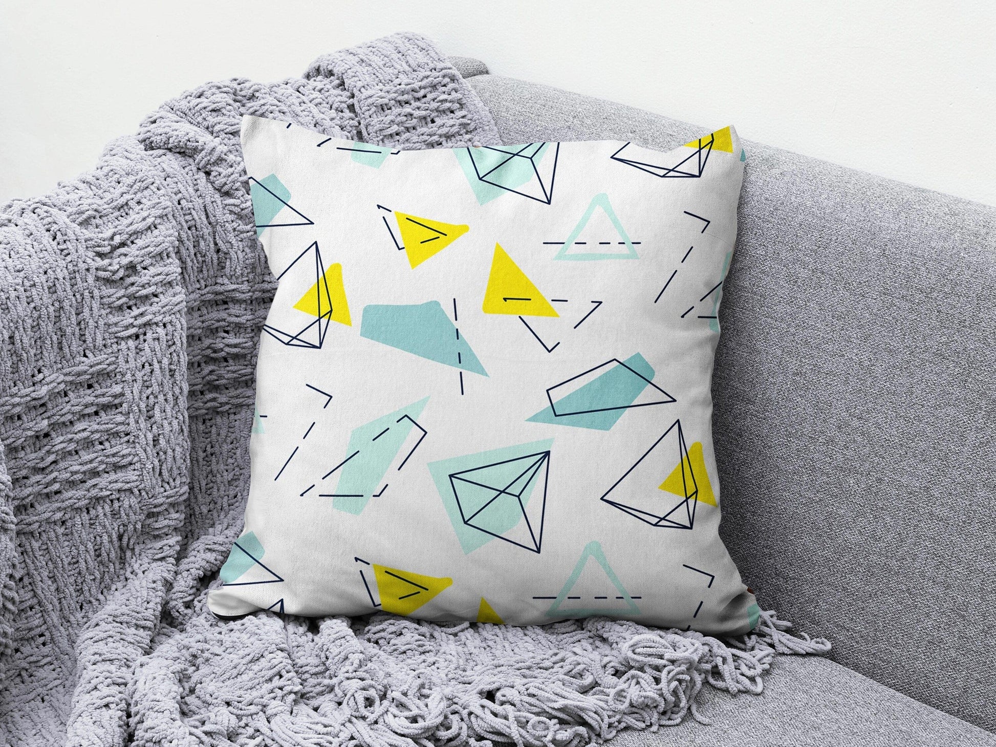 Onay 4 / 12 x 12 inch (30 x 30 cm) Kids Cartoon Print Decorative Kids Room Cushion Cover