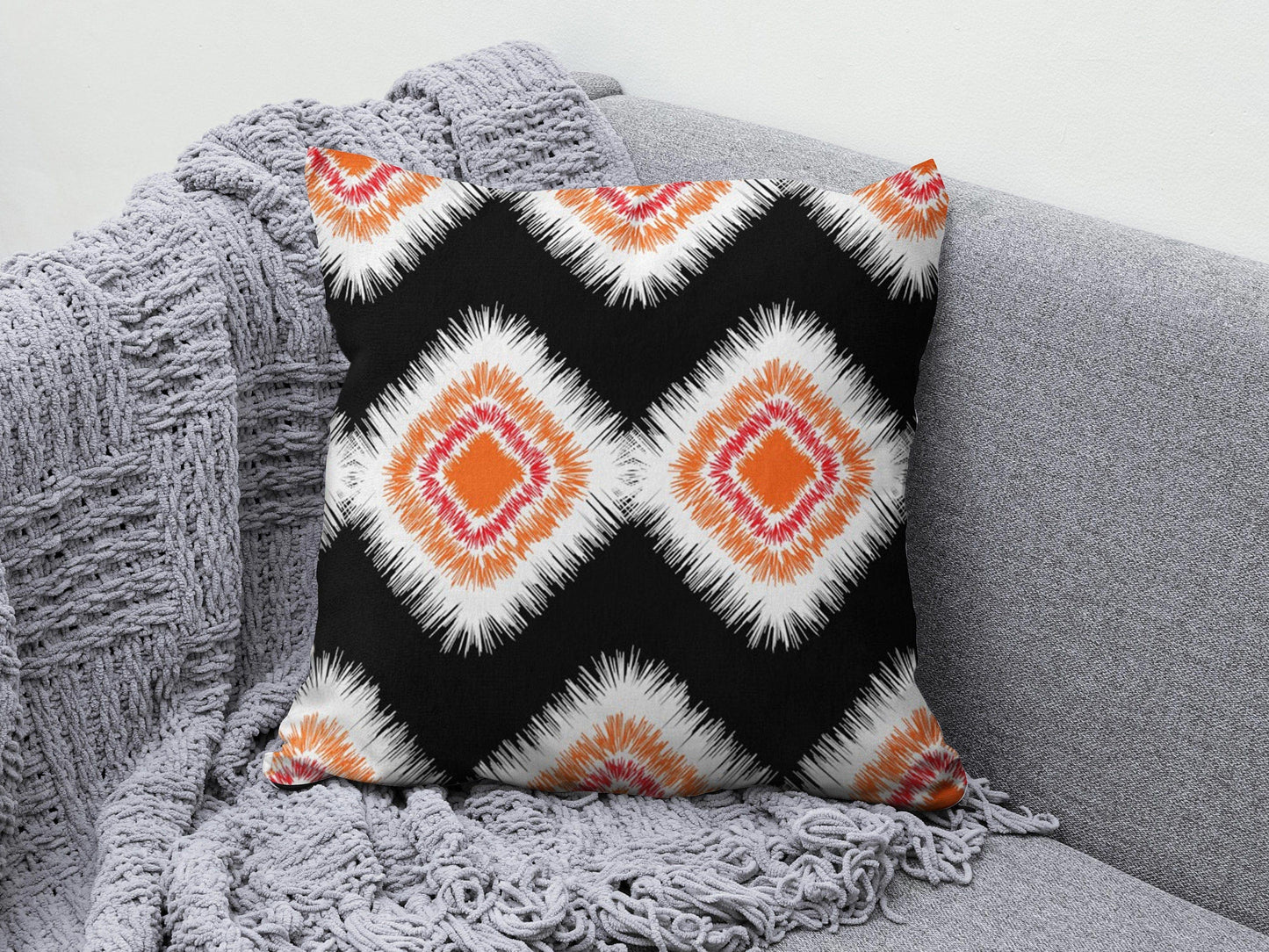 Onay 3 / 12 x 12 inch (30 x 30 cm) Kilim Rug Design Geometric Authentic Cushion Cover