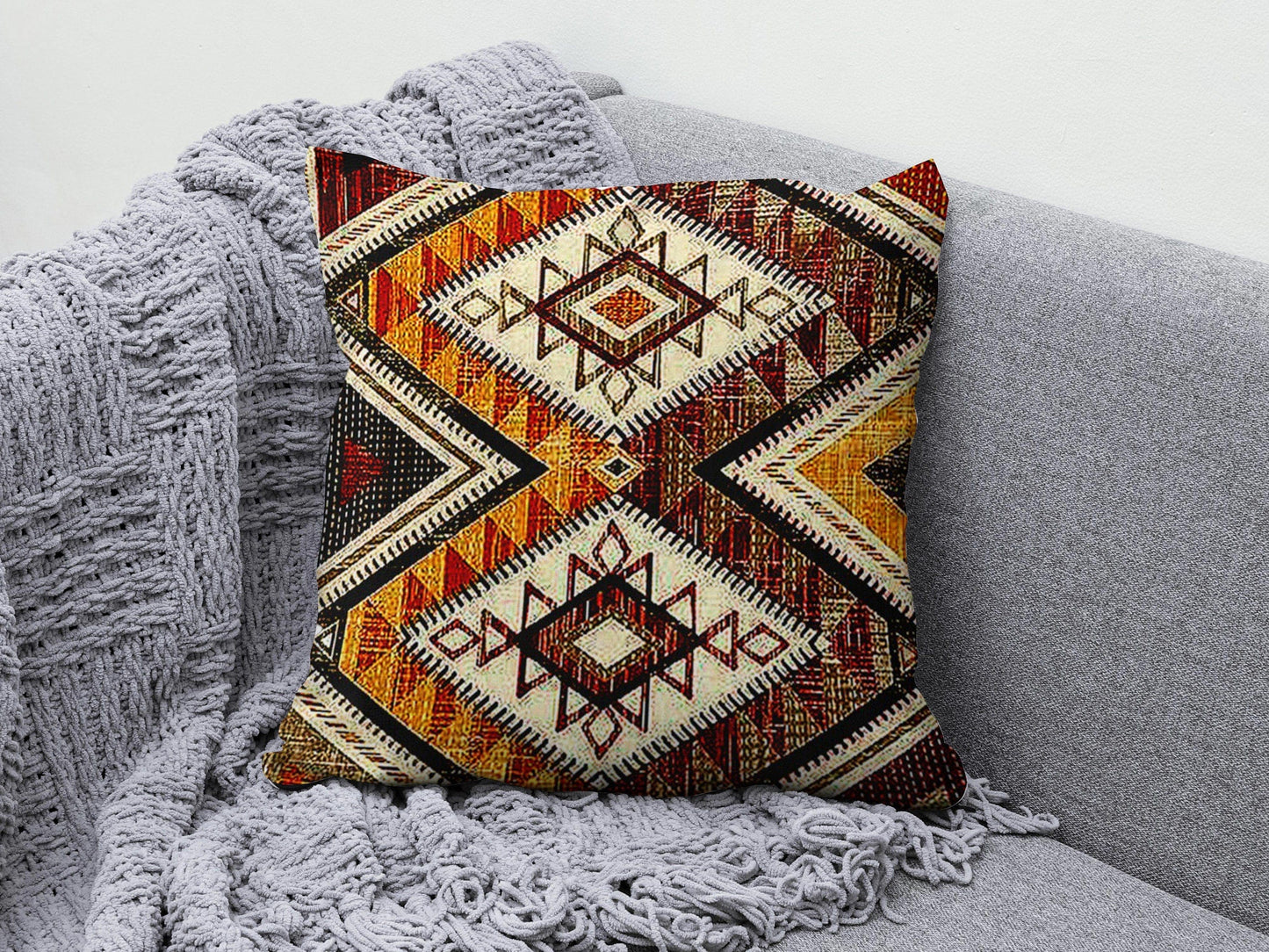 Onay 1 / 12 x 12 inch (30 x 30 cm) Kilim Rug Design Geometric Authentic Cushion Cover