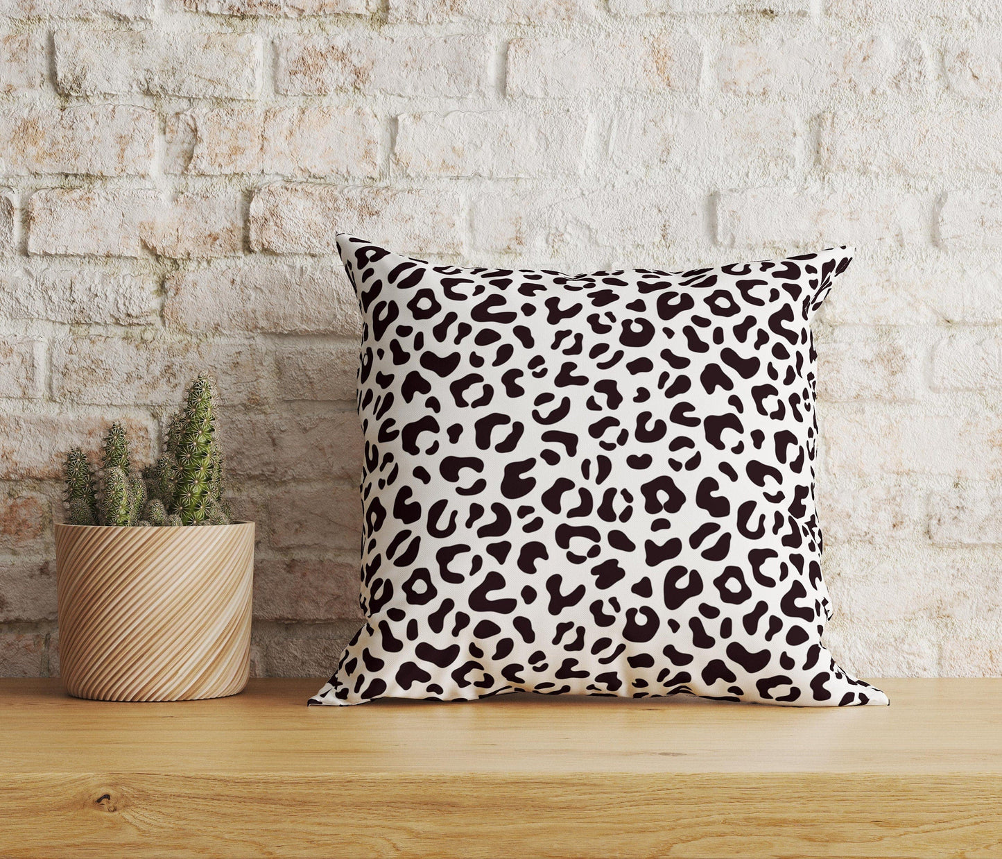 Onay Home Textile Cushion Covers 6 / 12 x 12 inch (30 x 30 cm) Double Side Leopard Pattern Cushion Covers Leopard Geometric Pillow Case