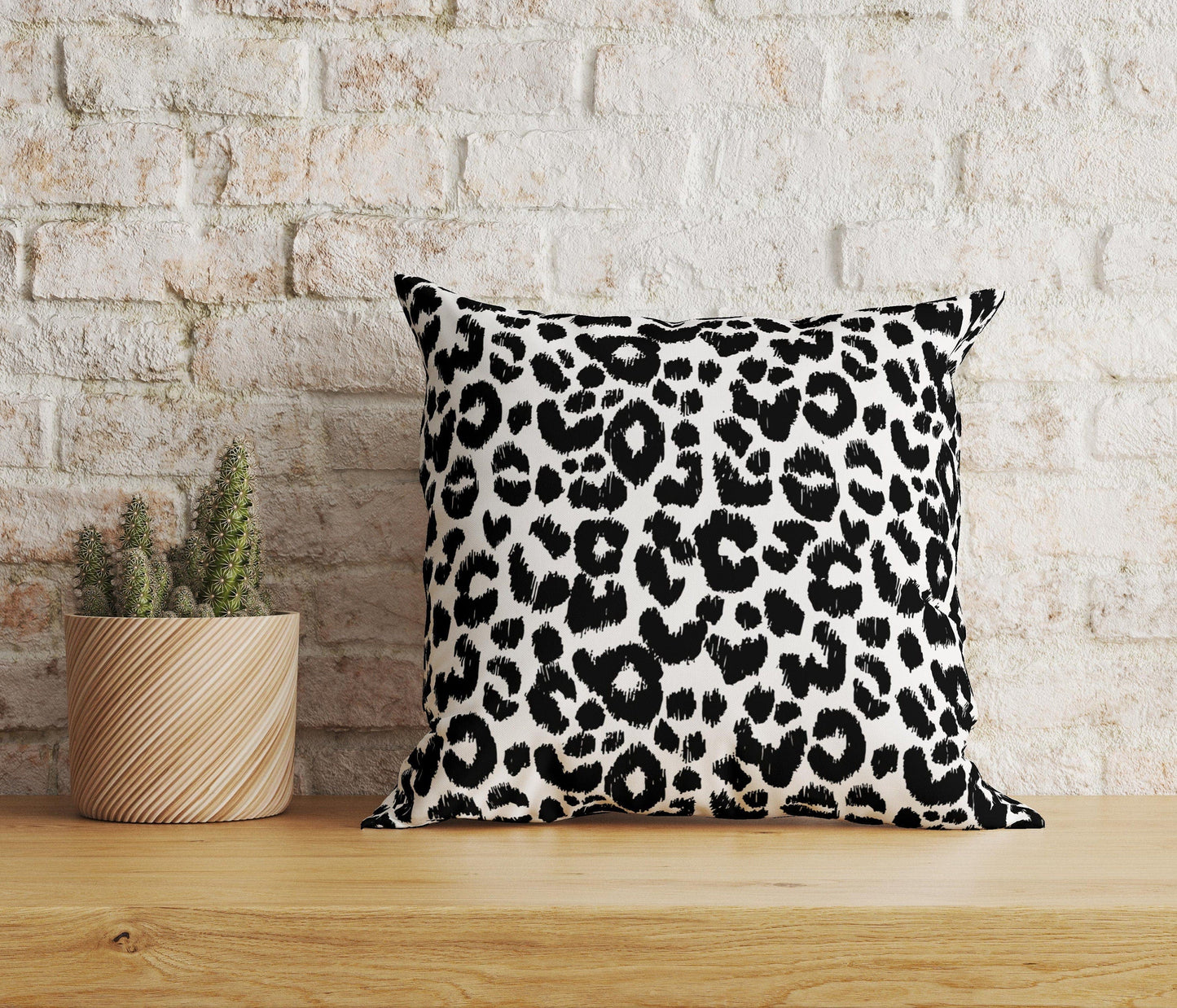Onay Home Textile Cushion Covers 3 / 12 x 12 inch (30 x 30 cm) Double Side Leopard Pattern Cushion Covers Leopard Geometric Pillow Case