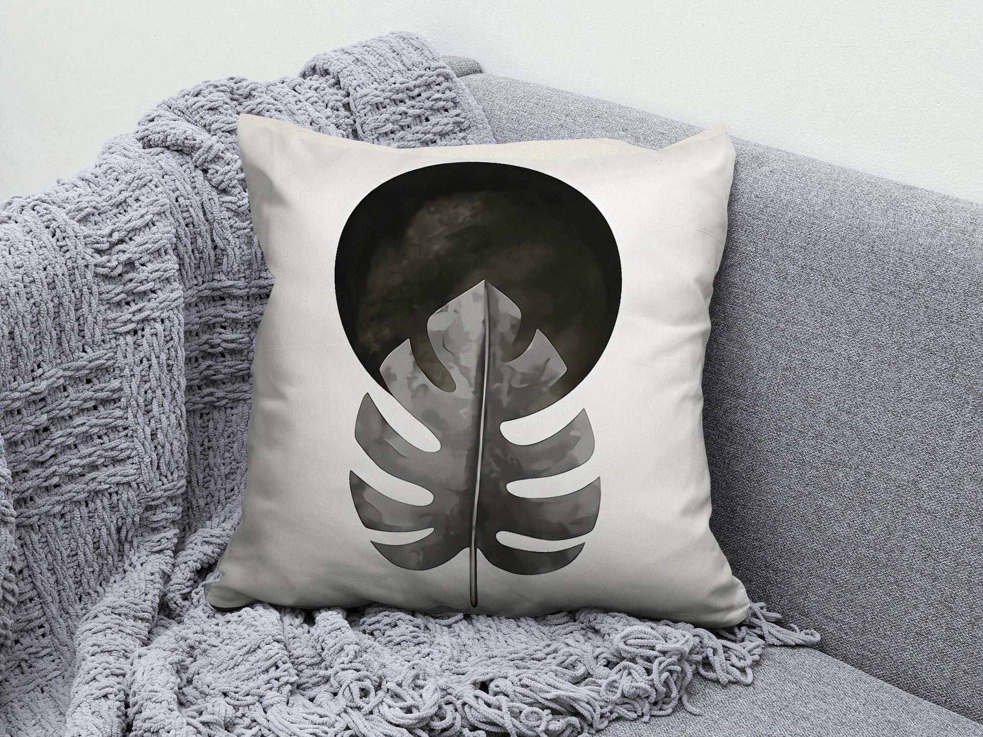 Onay 4 / 12 x 12 inch (30 x 30 cm) Minimalist Drawings Abstract Line Art Cushion Cover