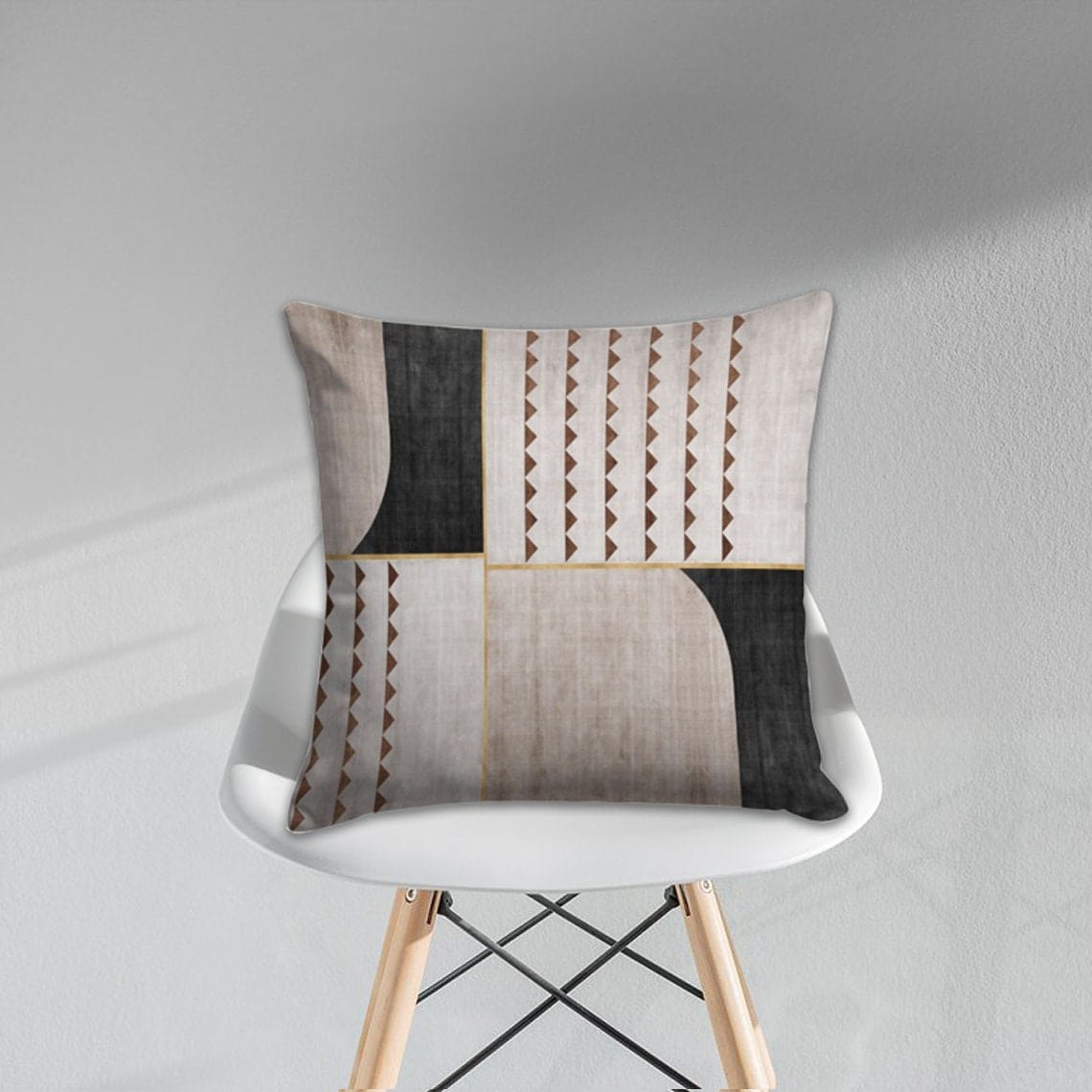 Onay 8 / 12 x 12 inch (30 x 30 cm) Modern Abstract Surreal Groovy Figures Cushion Cover