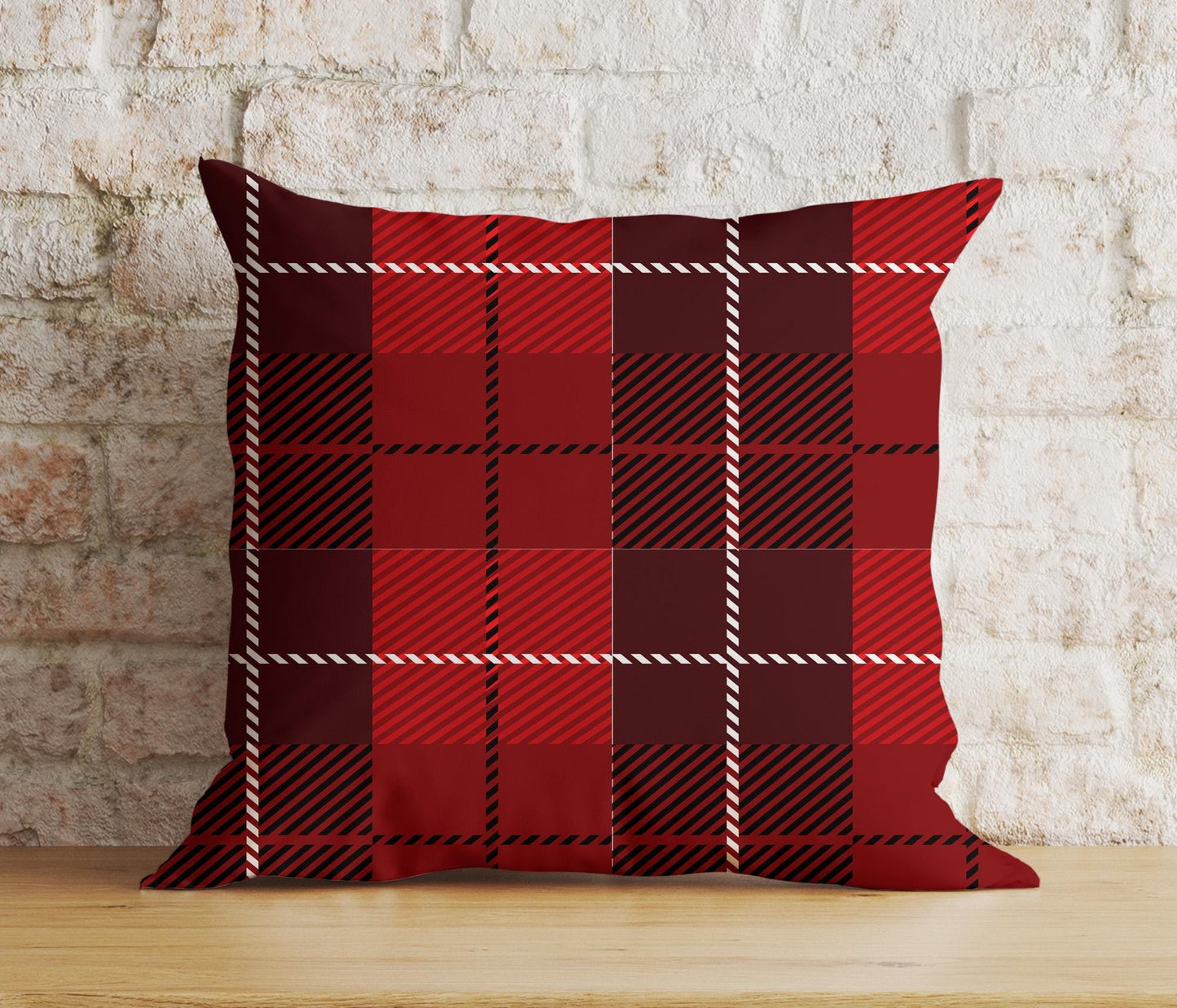 Onay 4 / 12 x 12 inch (30 x 30 cm) Double Side Plaid Pattern Christmas Green & Red Cushion Covers