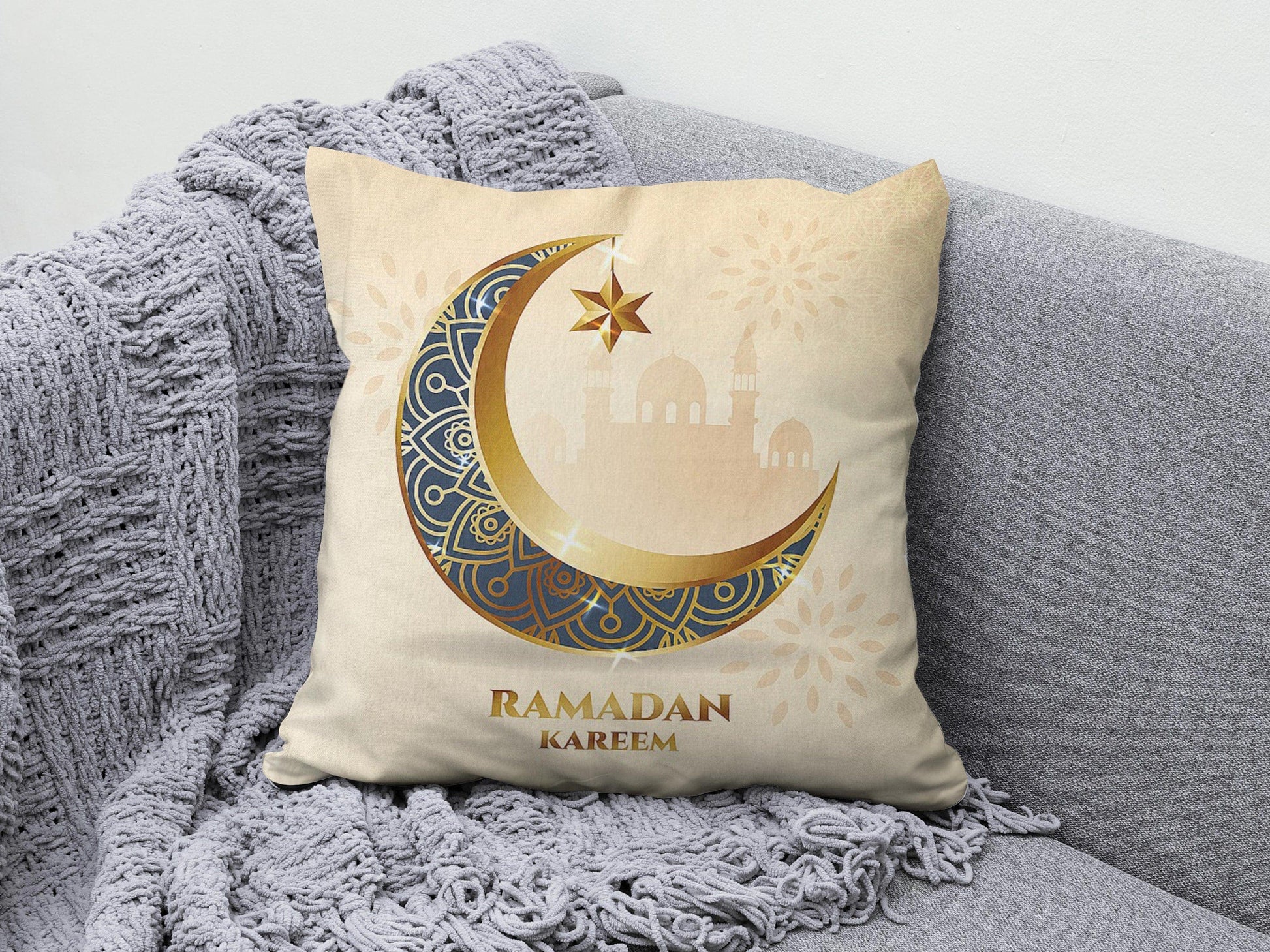 Onay 8 / 12 x 12 inch (30 x 30 cm) Ramadan Kareem Eid Mubarak Muslim Cushion Cover