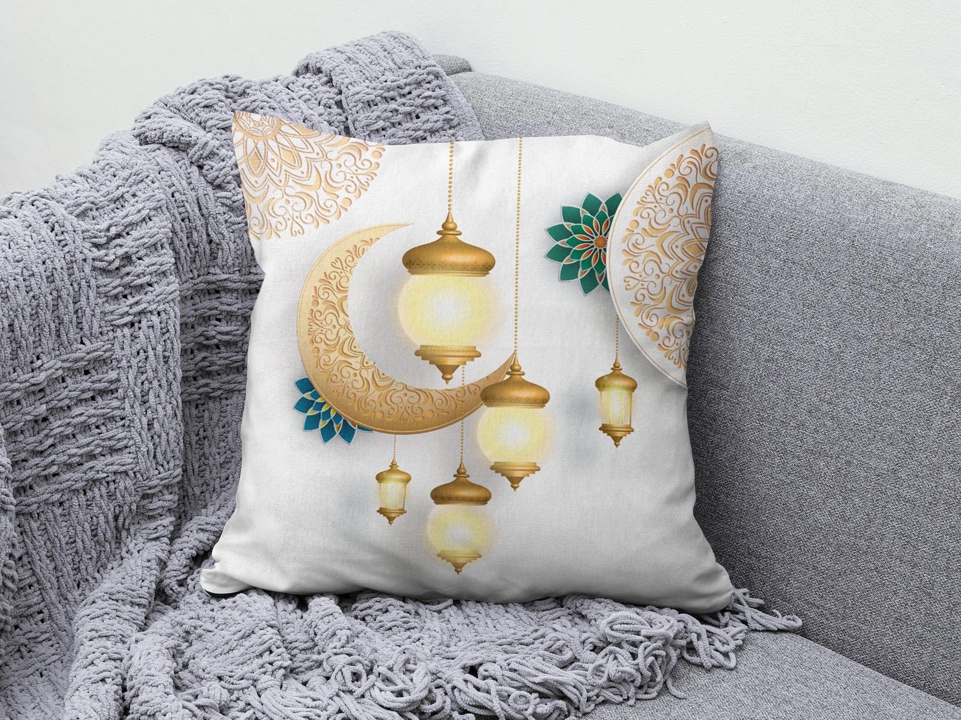 Onay 2 / 12 x 12 inch (30 x 30 cm) Ramadan Kareem Eid Mubarak Muslim Cushion Cover