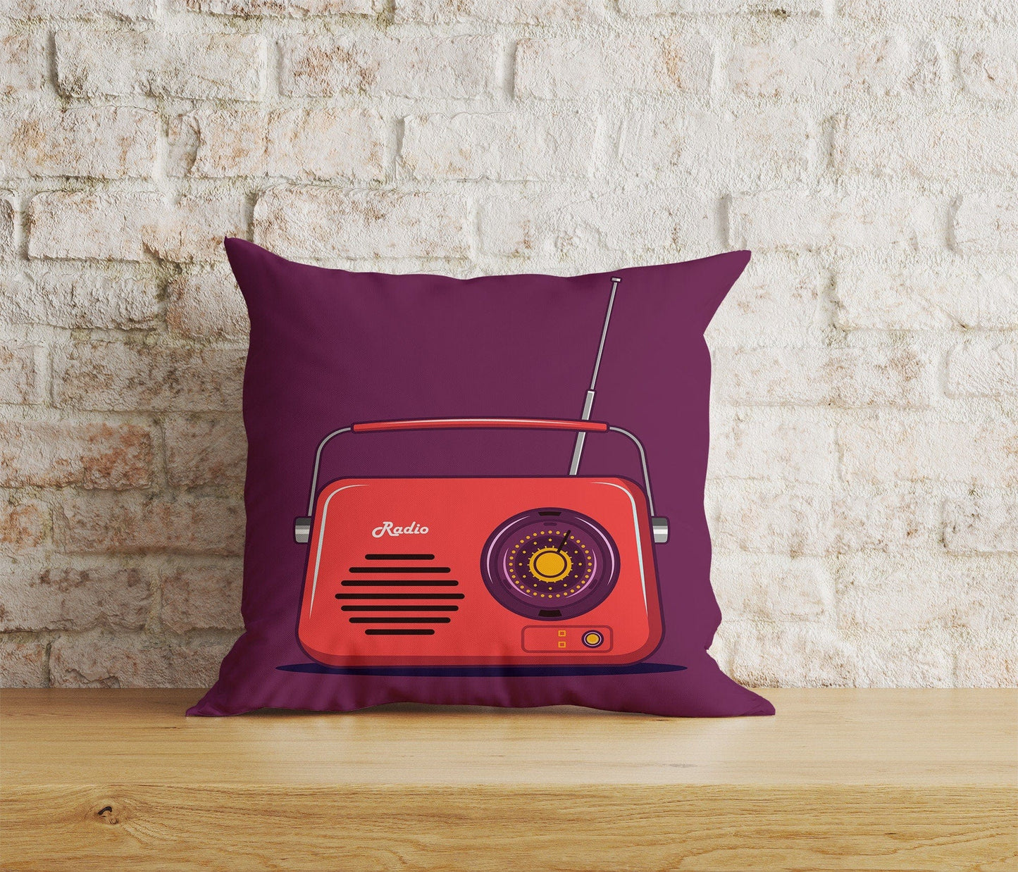 Onay Home Textile Cushion Covers 4 / 12 x 12 inch (30 x 30 cm) Double Side Retro Radios Cushion Cover Vintage Radio Throw Cushions