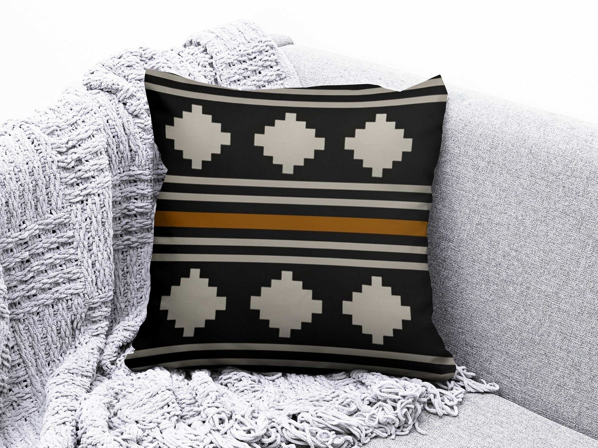 Onay 8 / 12 x 12 inch (30 x 30 cm) Rug Design Terracotta Farmhouse Decor Cushion Covers