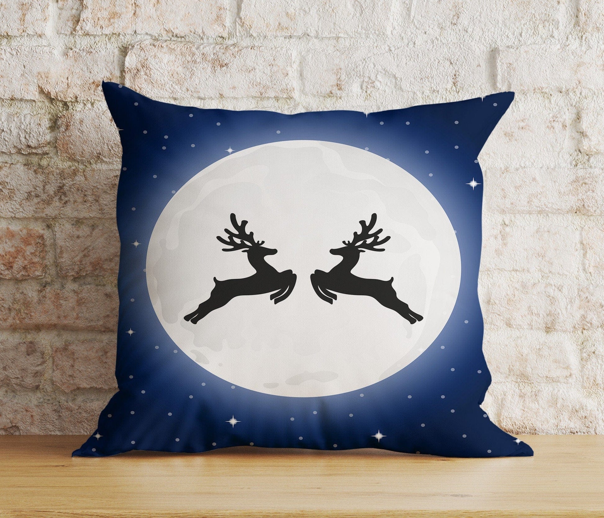 Onay 3 / 12 x 12 inch (30 x 30 cm) Double Side Santa's Sleigh Santa Claus Reindeer Winter Cushion Cover