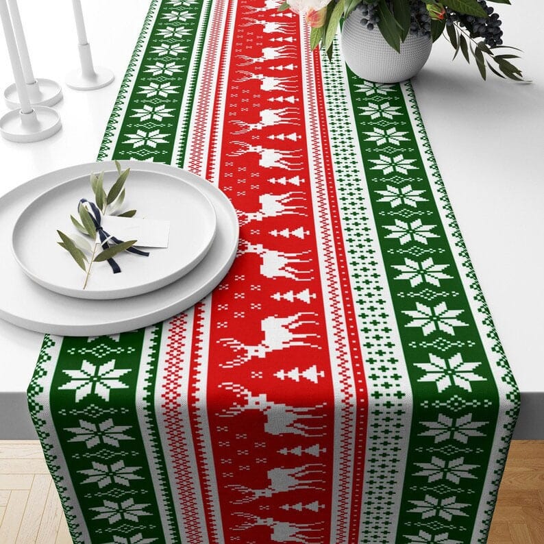 Onay 4 / 12 x 46 inch (30 x 120 cm) Snowflake Christmas Deer Red Green Blue Table Runner