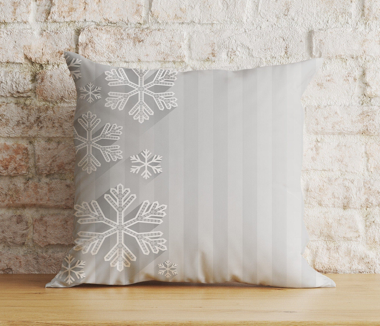 Onay 4 / 12 x 12 inch (30 x 30 cm) Double Side Snowflake Patterned Christmas Winter Decor Cushion Covers