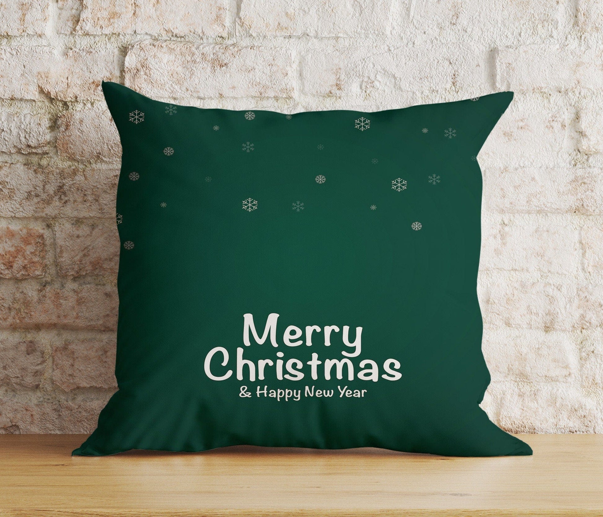 Onay 6 / 12 x 12 inch (30 x 30 cm) Double Side Snowman Botanical Christmas Festive Green Cushion Covers