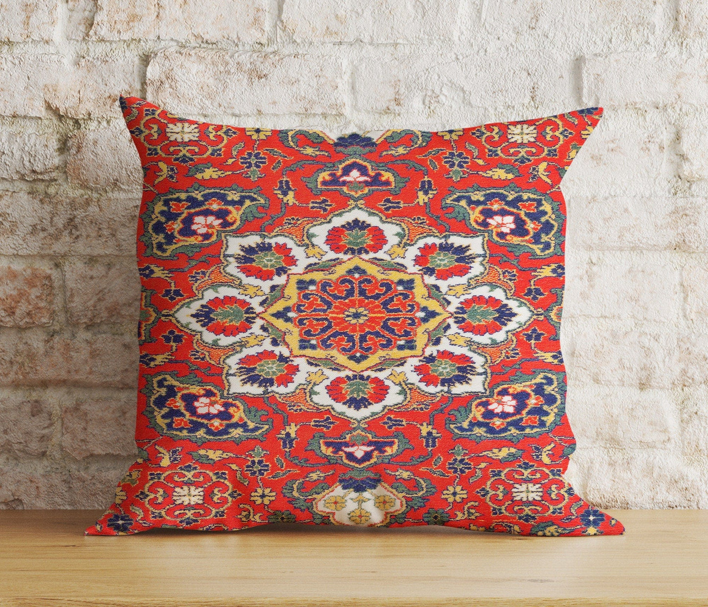 Onay 4 / 12 x 12 inch (30 x 30 cm) Southwestern Aztec Turkish Kilim Ethnic Cushion Cover