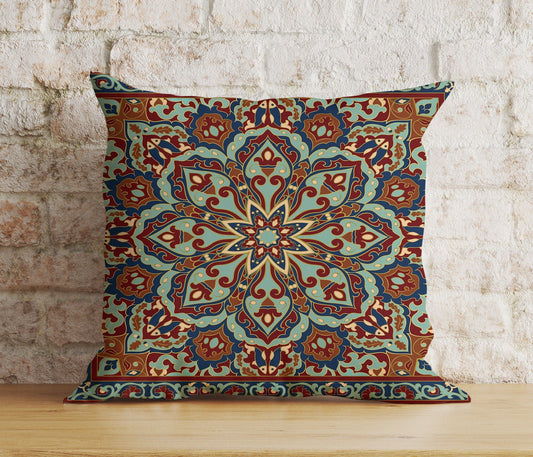 Onay 1 / 12 x 12 inch (30 x 30 cm) Southwestern Aztec Turkish Kilim Ethnic Cushion Cover