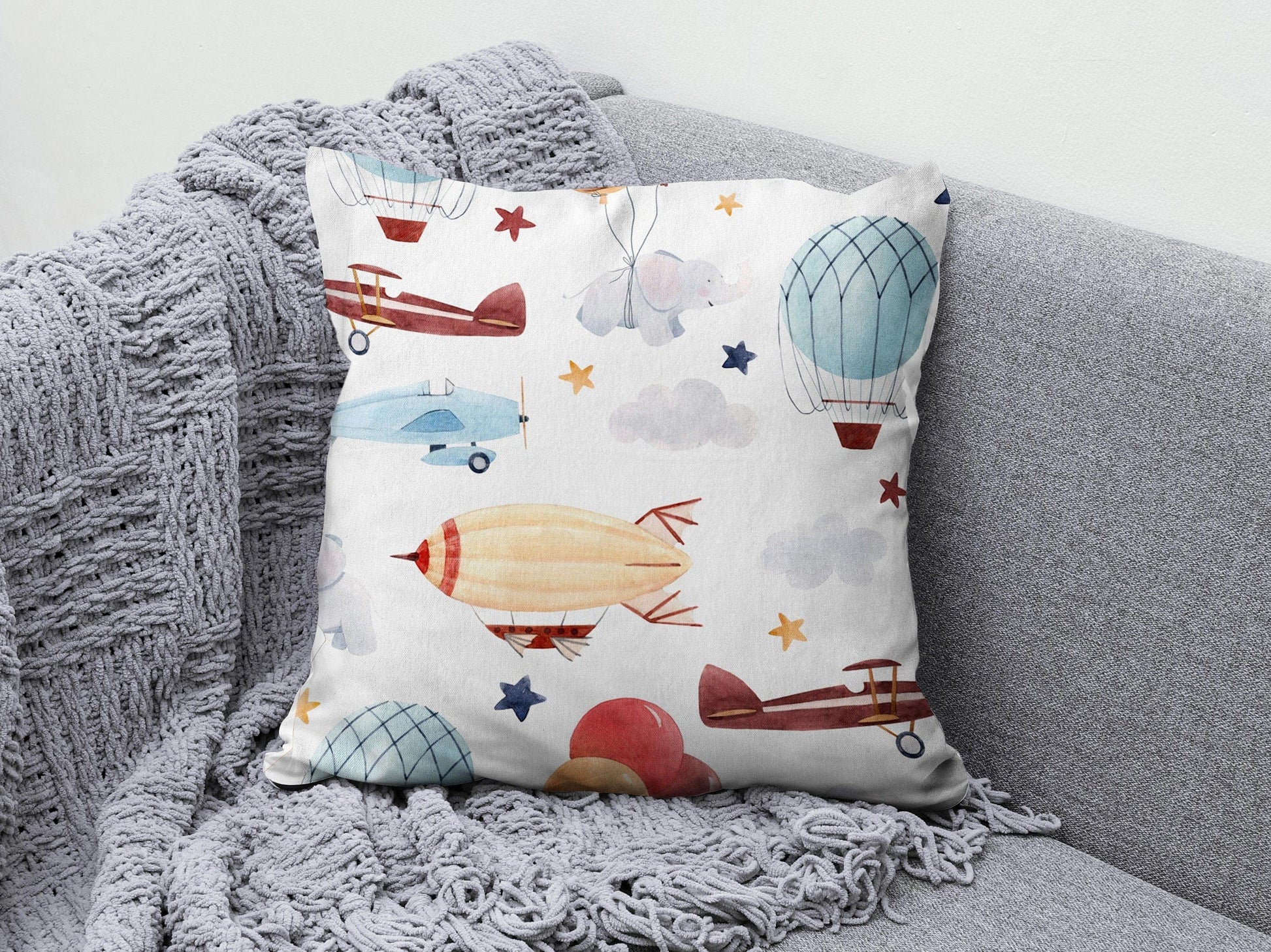 Onay 1 / 12 x 12 inch (30 x 30 cm) Strawberry Skateboard and Airplane Patterned Cushion Cover