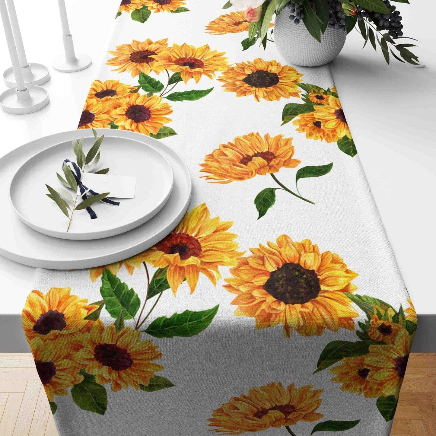 Onay 4 / 12 x 46 inch (30 x 120 cm) Sunflower Decorative Striped Black White Table Runner