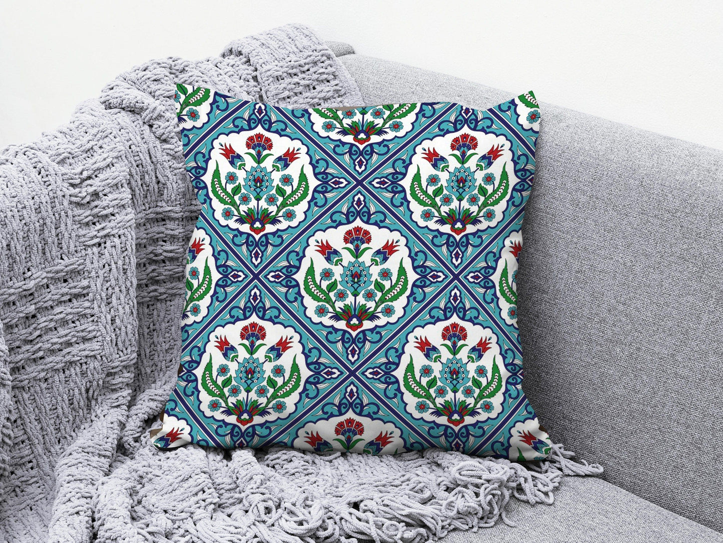 Onay 6 / 12 x 12 inch (30 x 30 cm) Turkish Tulip Ethnic Motifs Authentic Floral Cushion Cover