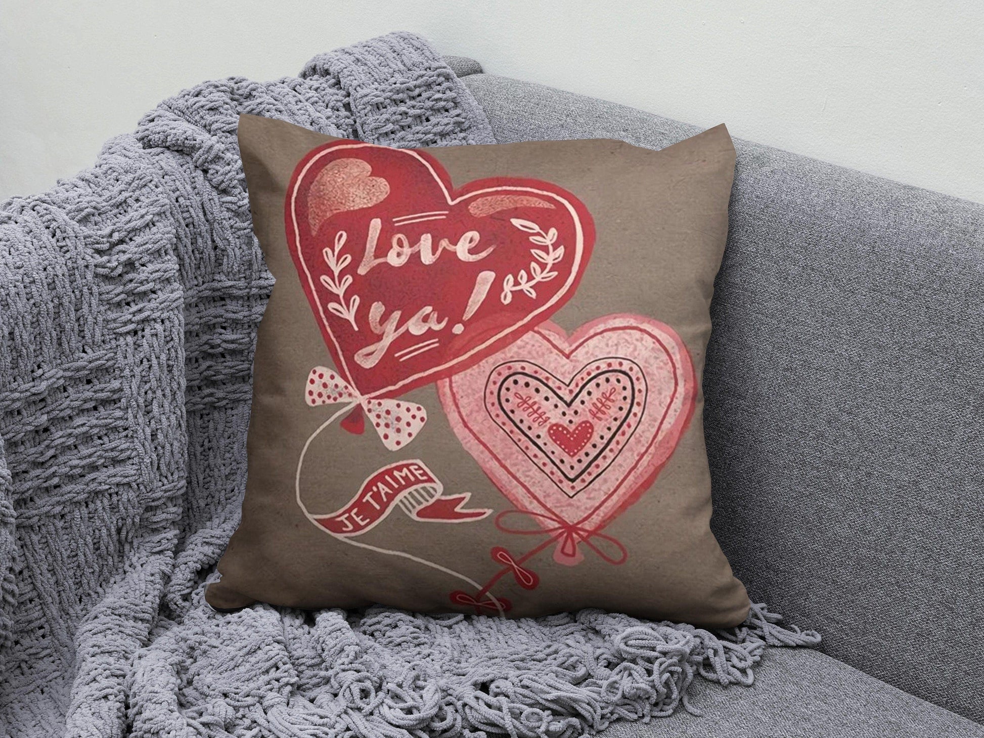 Onay 9 / 12 x 12 inch (30 x 30 cm) Valentine's Day Red Heart Romantic Cushion Cover