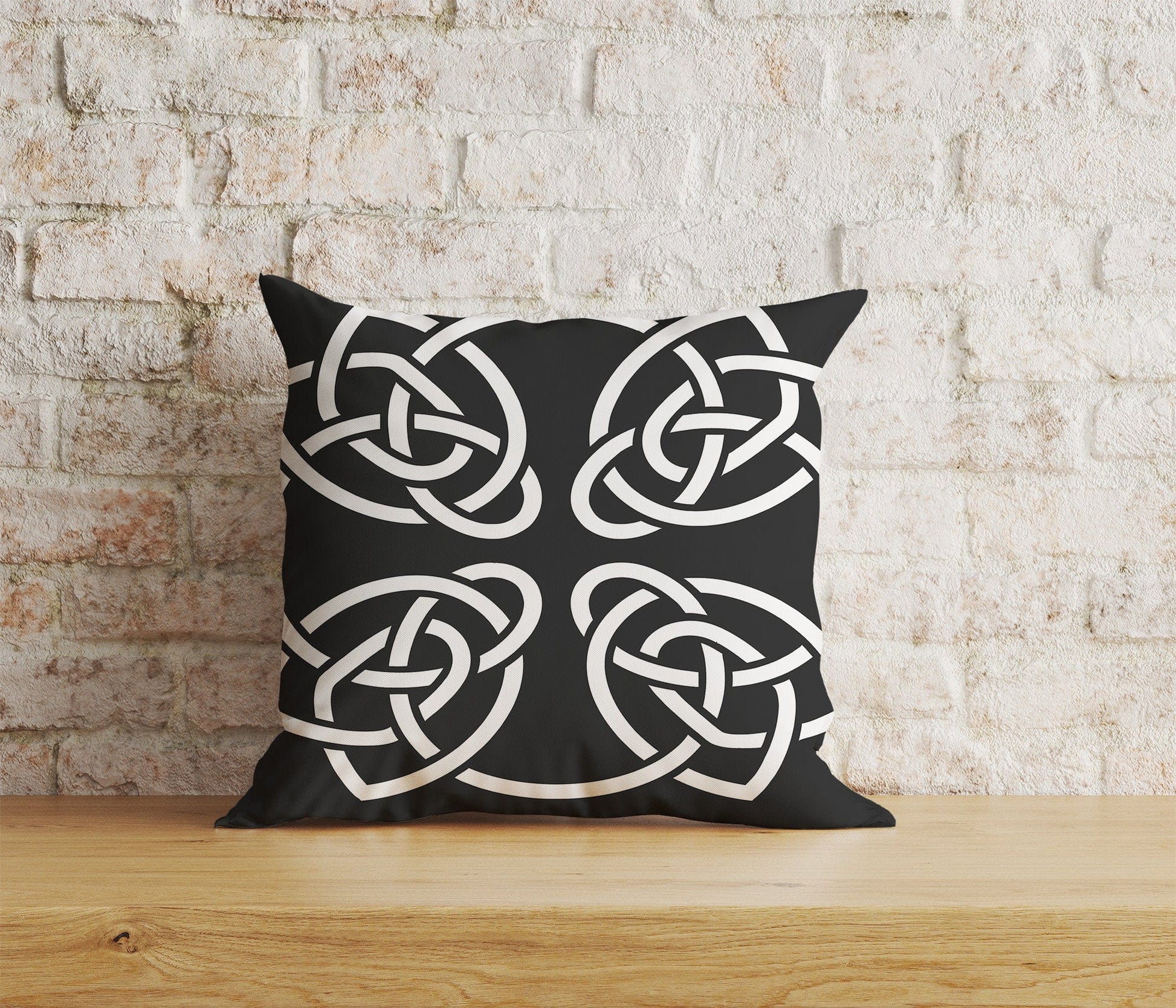 Onay Home Textile Cushion Covers 8 / 12 x 12 inch (30 x 30 cm) Double Side White & Black Celtic Knots Cushion Covers Line Design Pillow