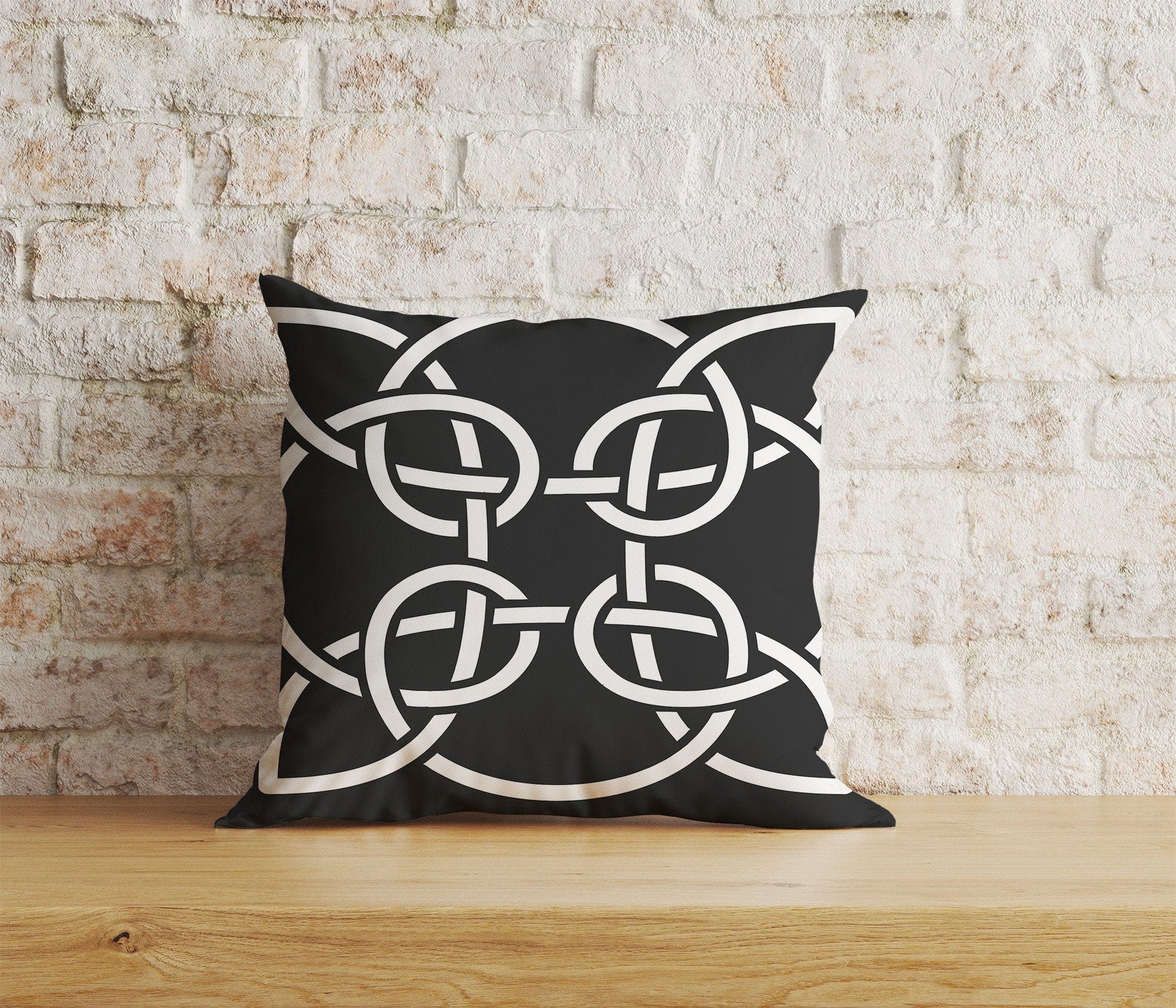Onay Home Textile Cushion Covers 7 / 12 x 12 inch (30 x 30 cm) Double Side White & Black Celtic Knots Cushion Covers Line Design Pillow