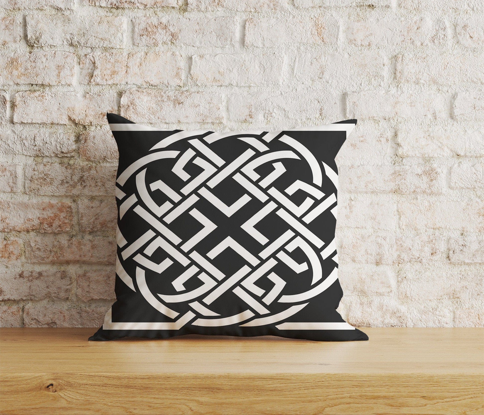 Onay Home Textile Cushion Covers 5 / 12 x 12 inch (30 x 30 cm) Double Side White & Black Celtic Knots Cushion Covers Line Design Pillow
