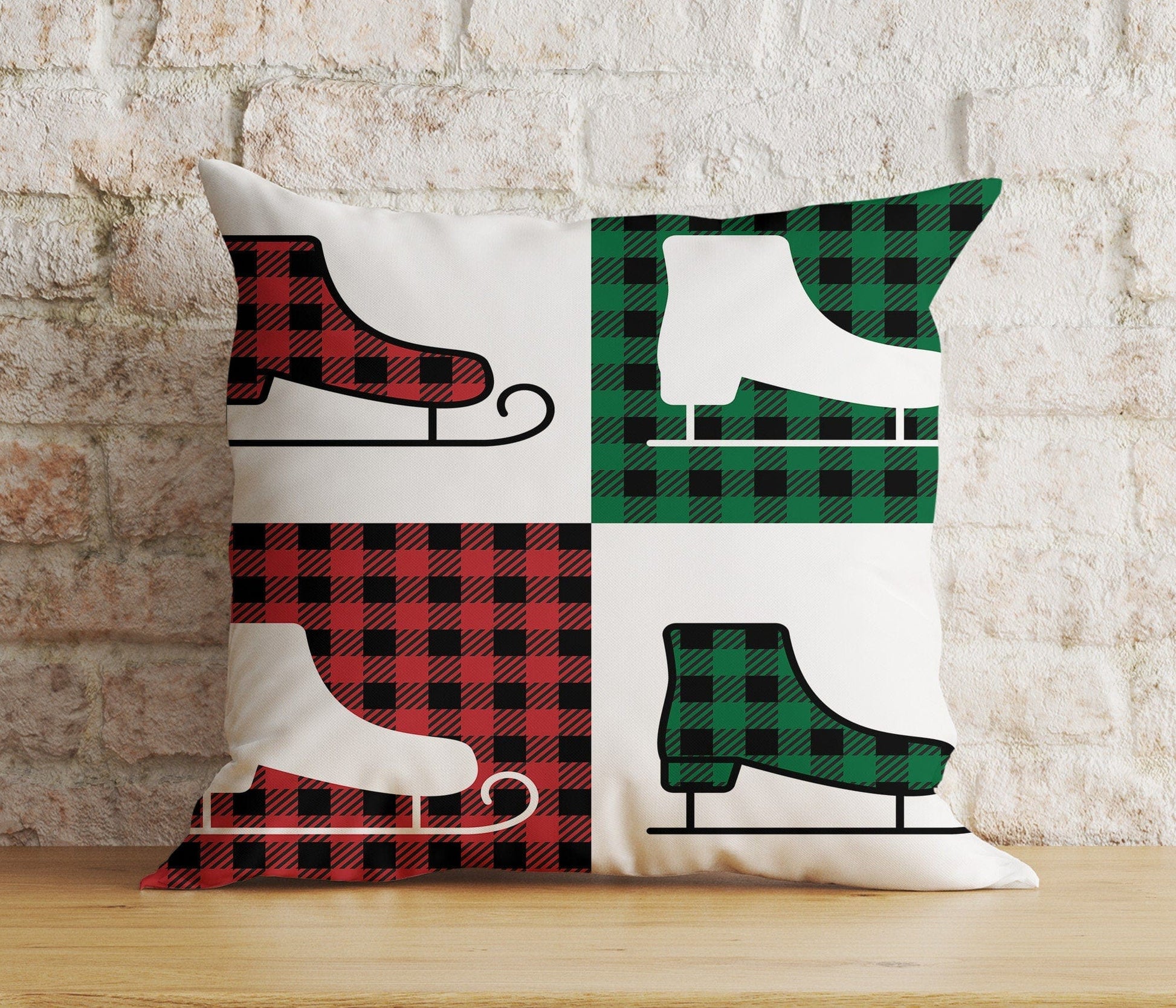Onay 9 / 12 x 12 inch (30 x 30 cm) Double Side Xmas Wolf Xmas Tree Red & Green Checkered Cushion Cover