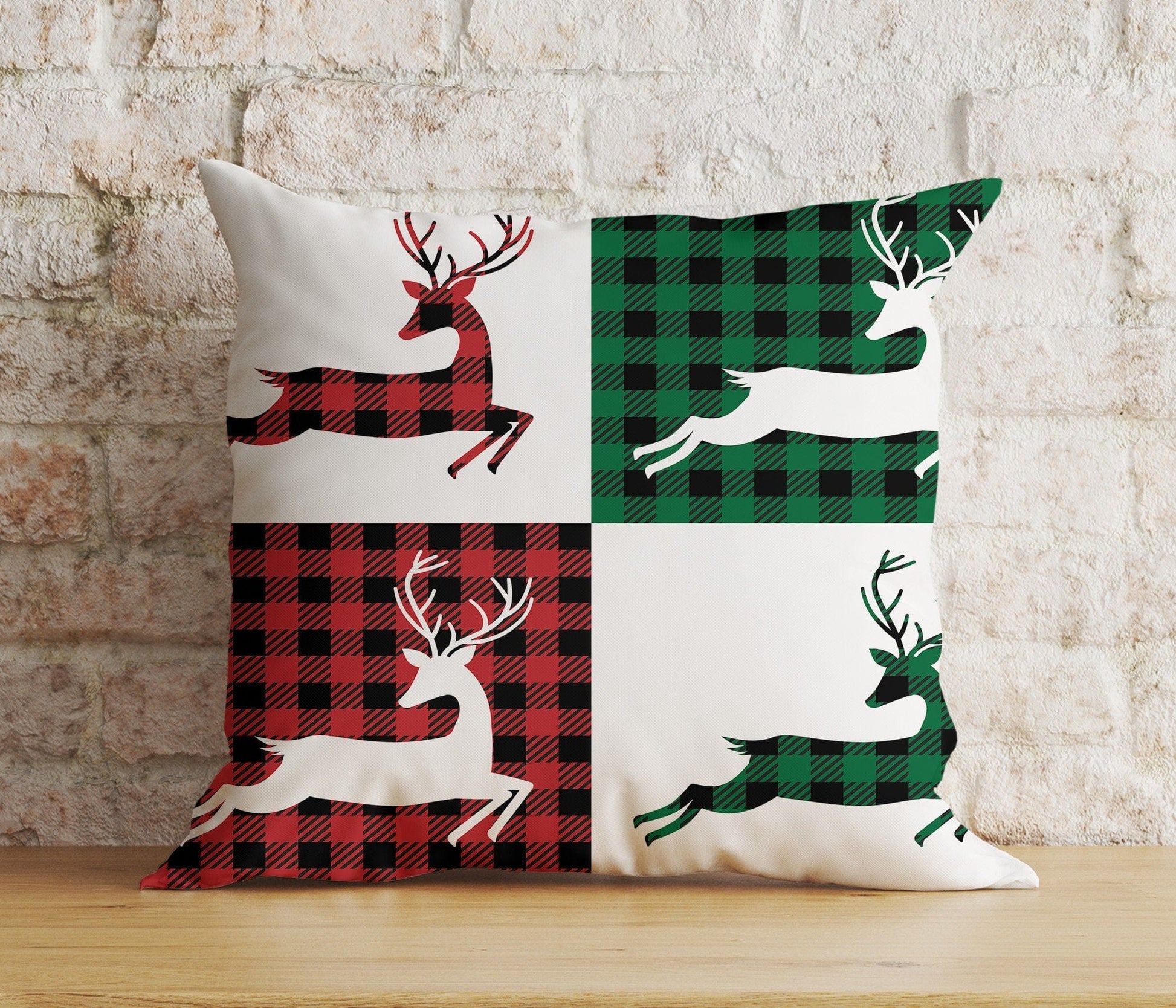 Onay 7 / 12 x 12 inch (30 x 30 cm) Double Side Xmas Wolf Xmas Tree Red & Green Checkered Cushion Cover