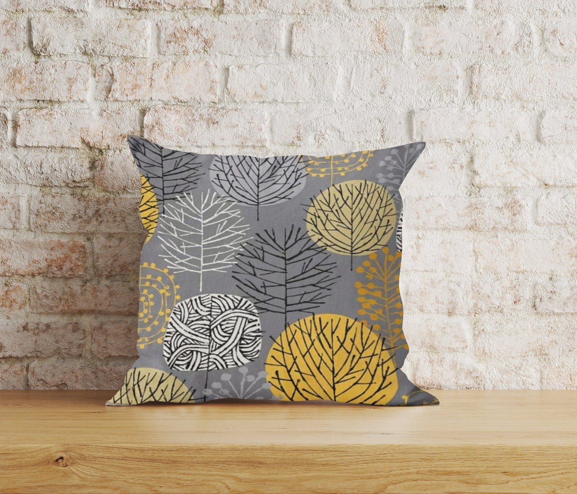 Onay 9 / 12 x 12 inch (30 x 30 cm) Yellow and Grey Abstract Honeycomb Cushion Covers