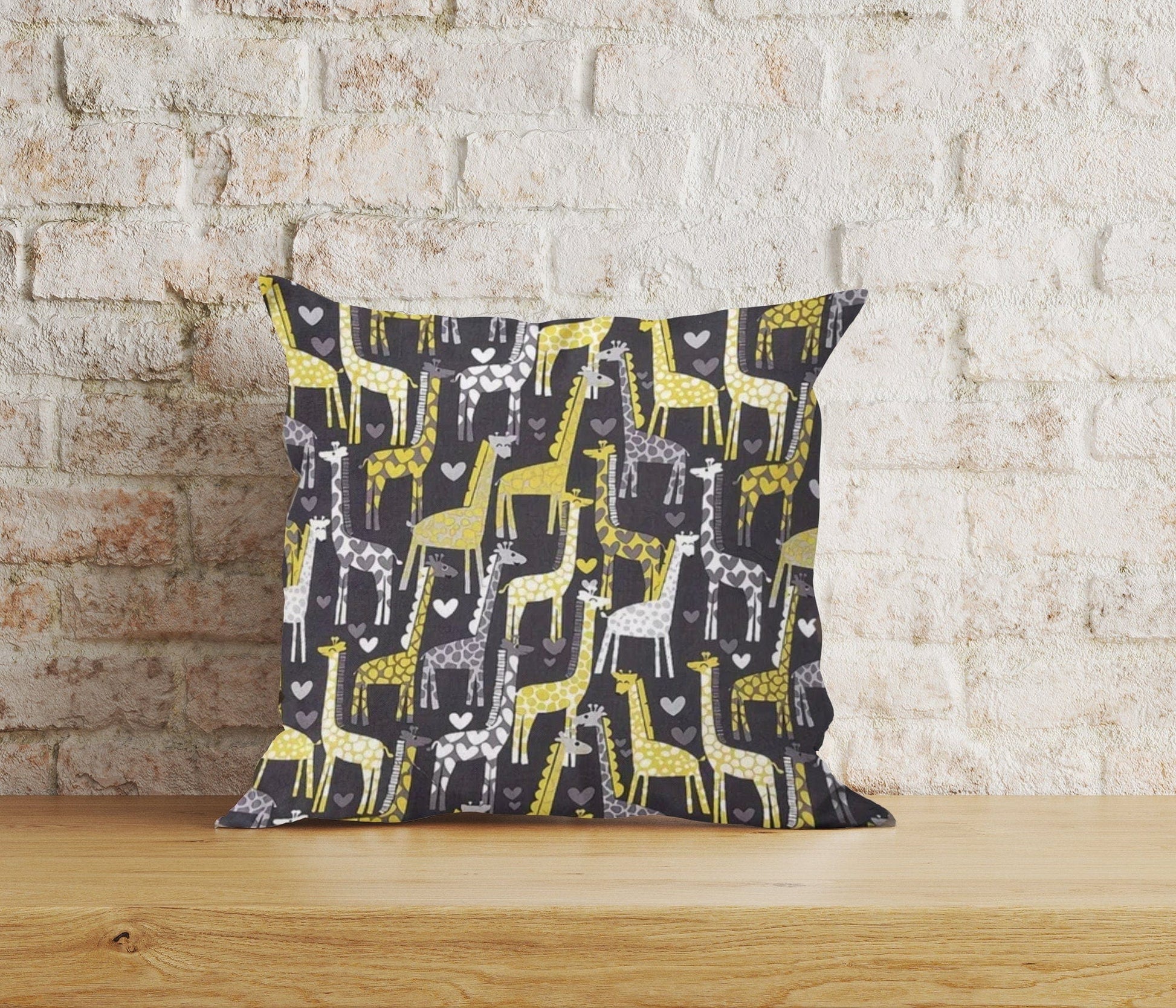 Onay 5 / 12 x 12 inch (30 x 30 cm) Yellow and Grey Abstract Honeycomb Cushion Covers