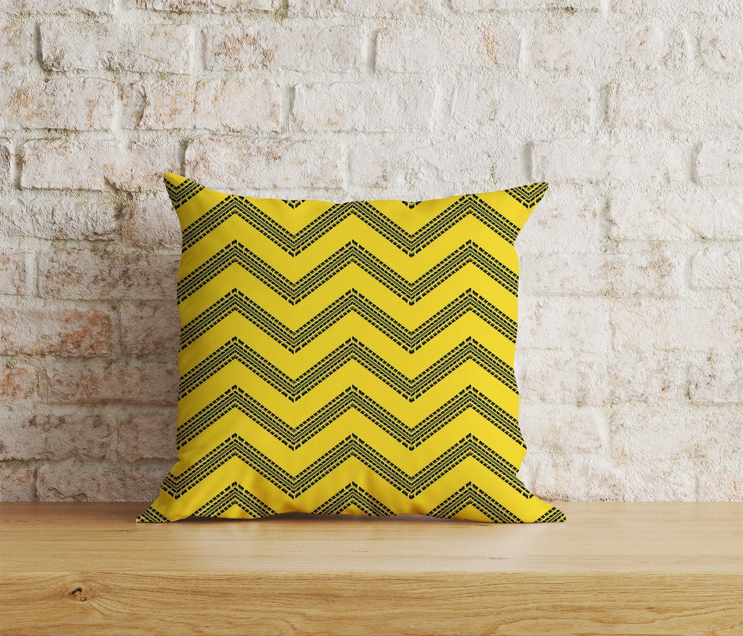Onay 8 / 12 x 12 inch (30 x 30 cm) Yellow Chevron Yellow Zigzag Decorative Cushion Cover